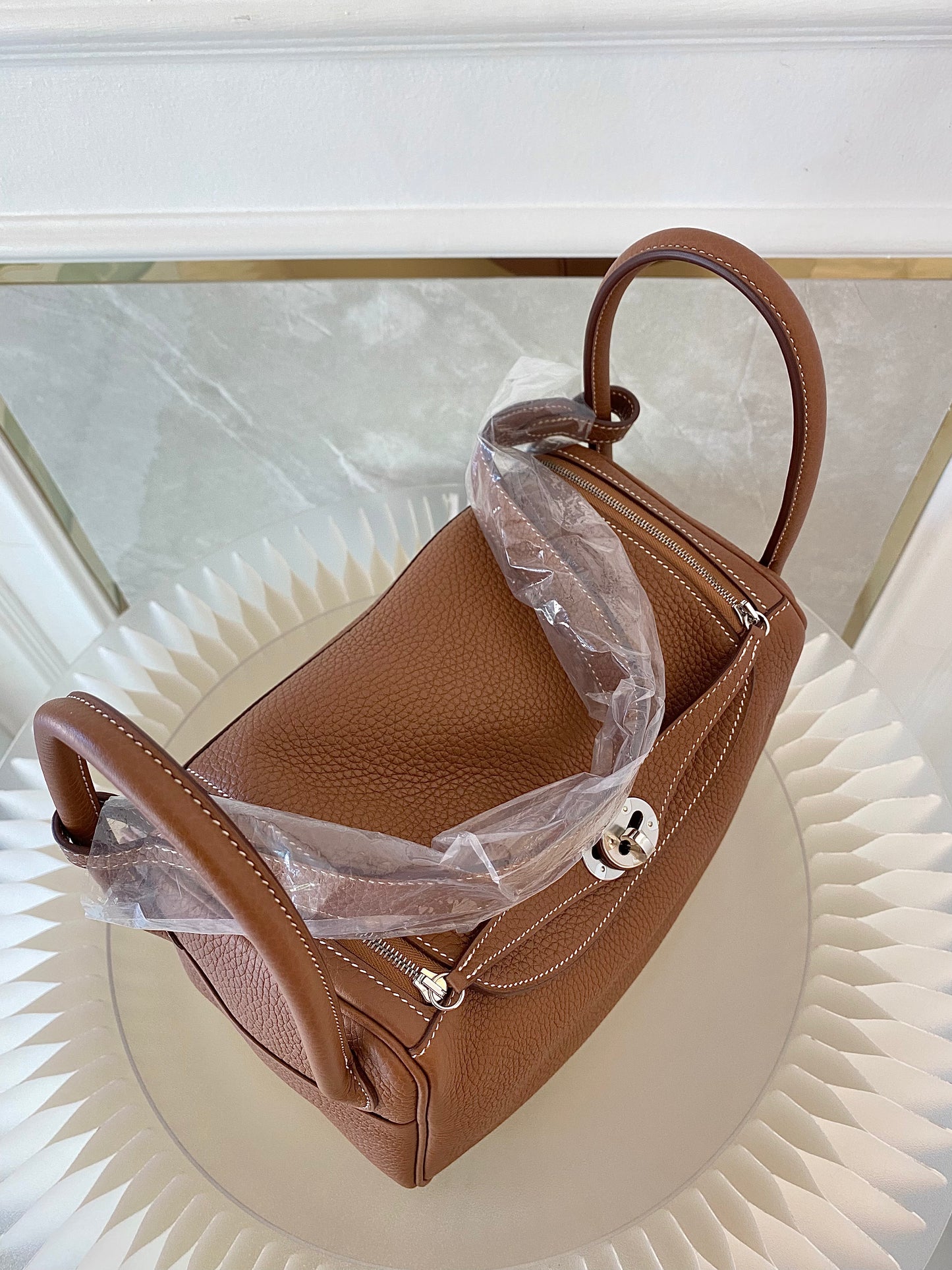 HERMES Lindy 26 Gold Tan PHW