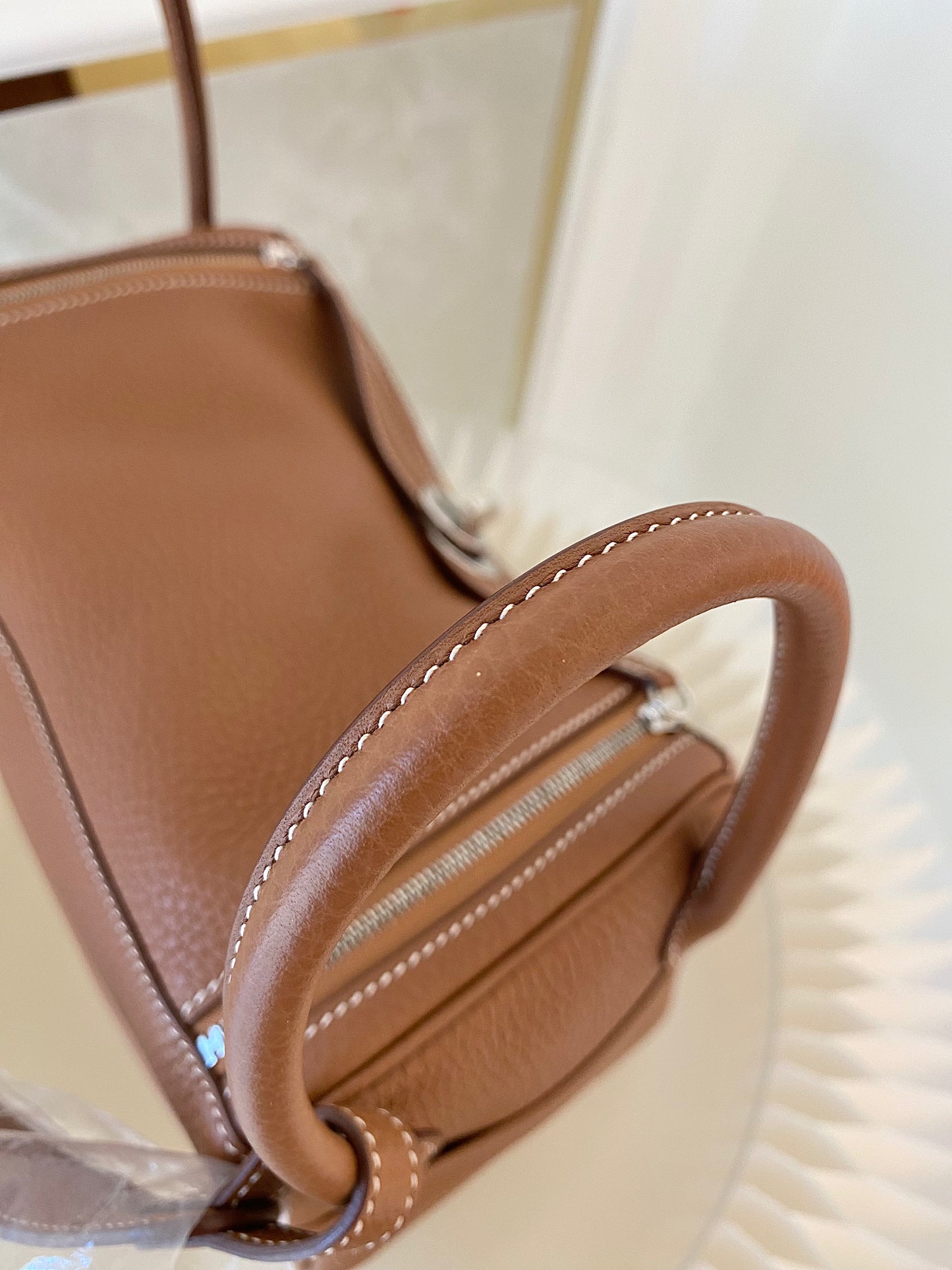 HERMES Lindy 26 Gold Tan PHW