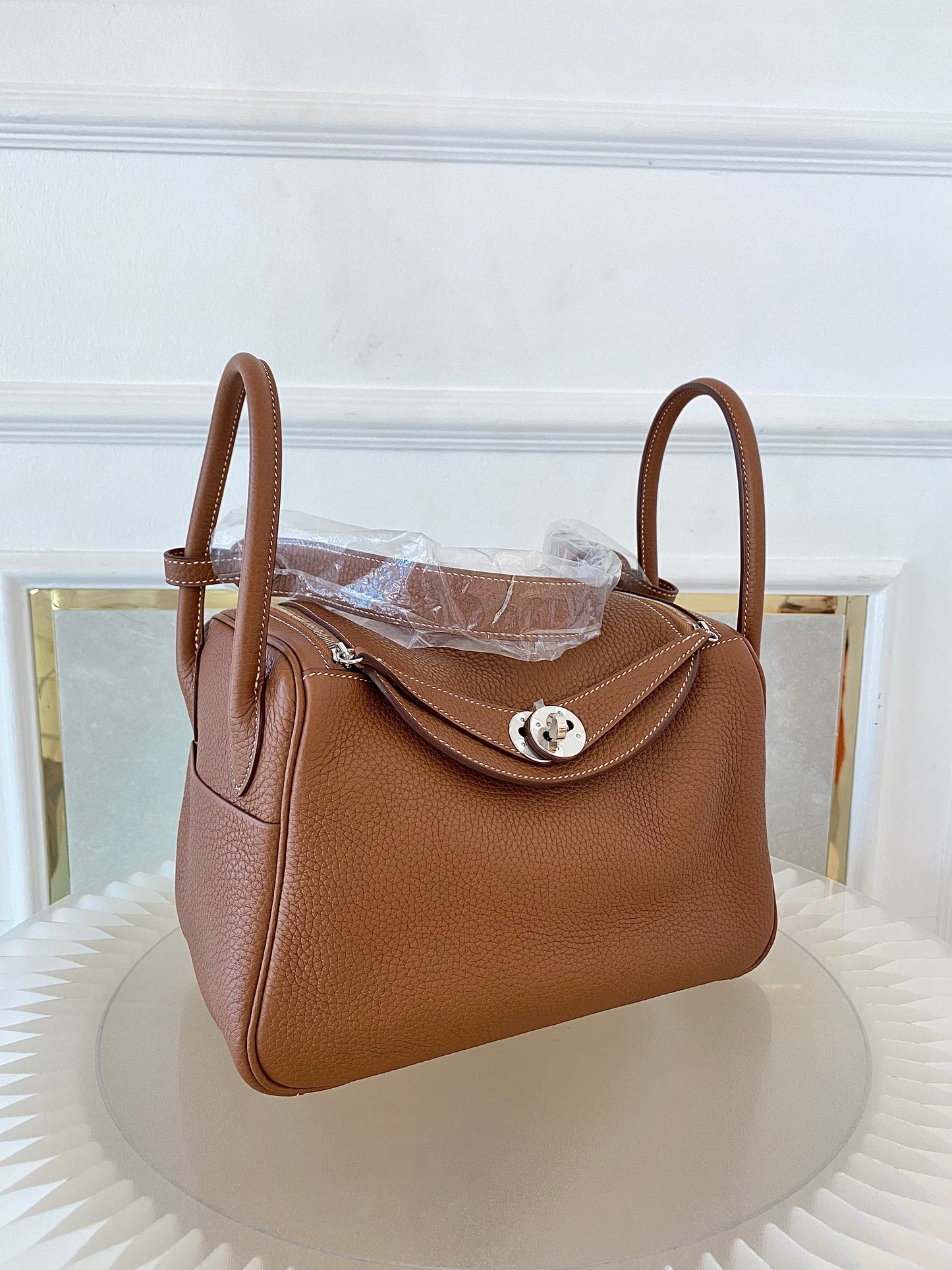 HERMES Lindy 26 Gold Tan PHW