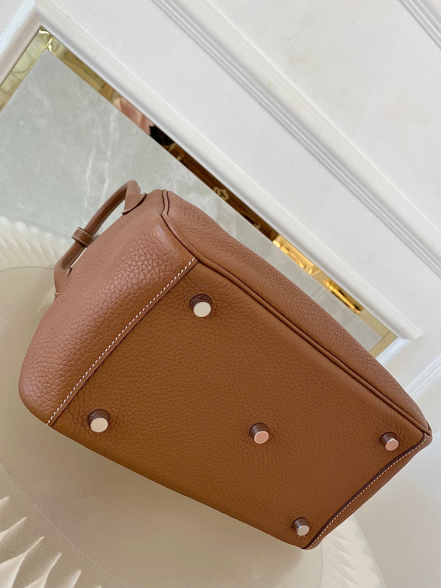 HERMES Lindy 26 Gold Tan PHW