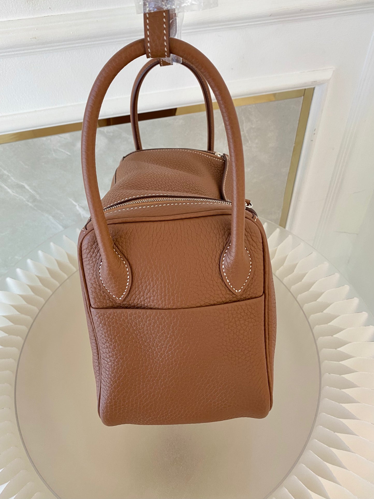 HERMES Lindy 26 Gold Tan PHW