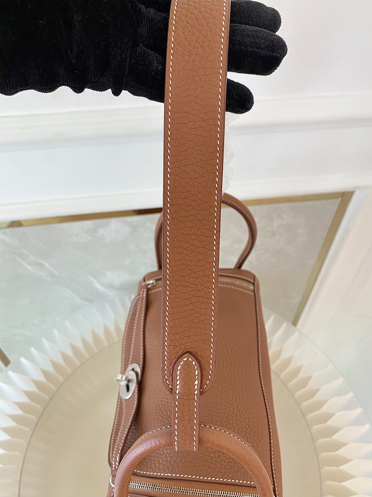 HERMES Lindy 26 Gold Tan PHW