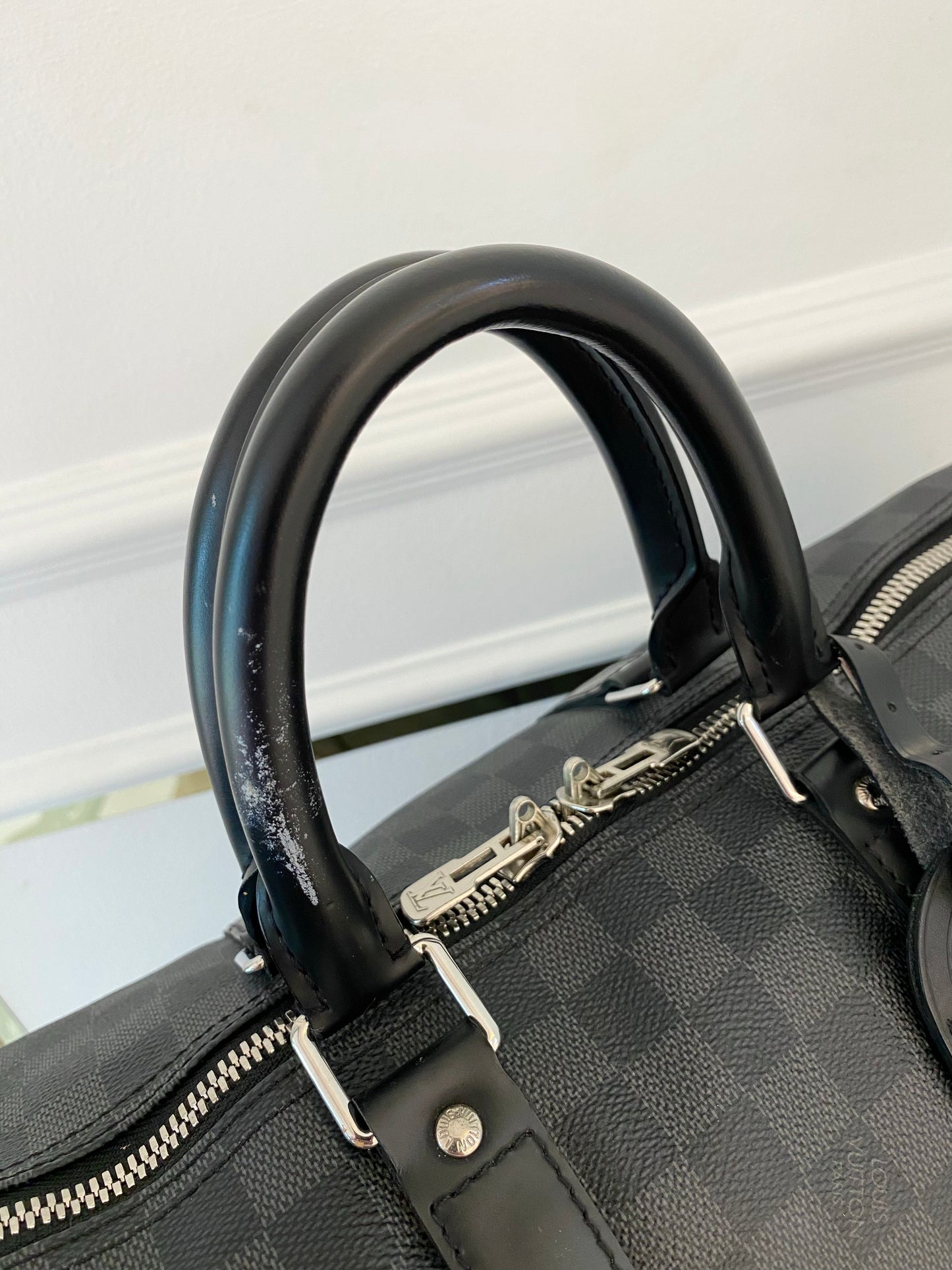 LOUIS VUITTON Keepall 45 Damier Graphite