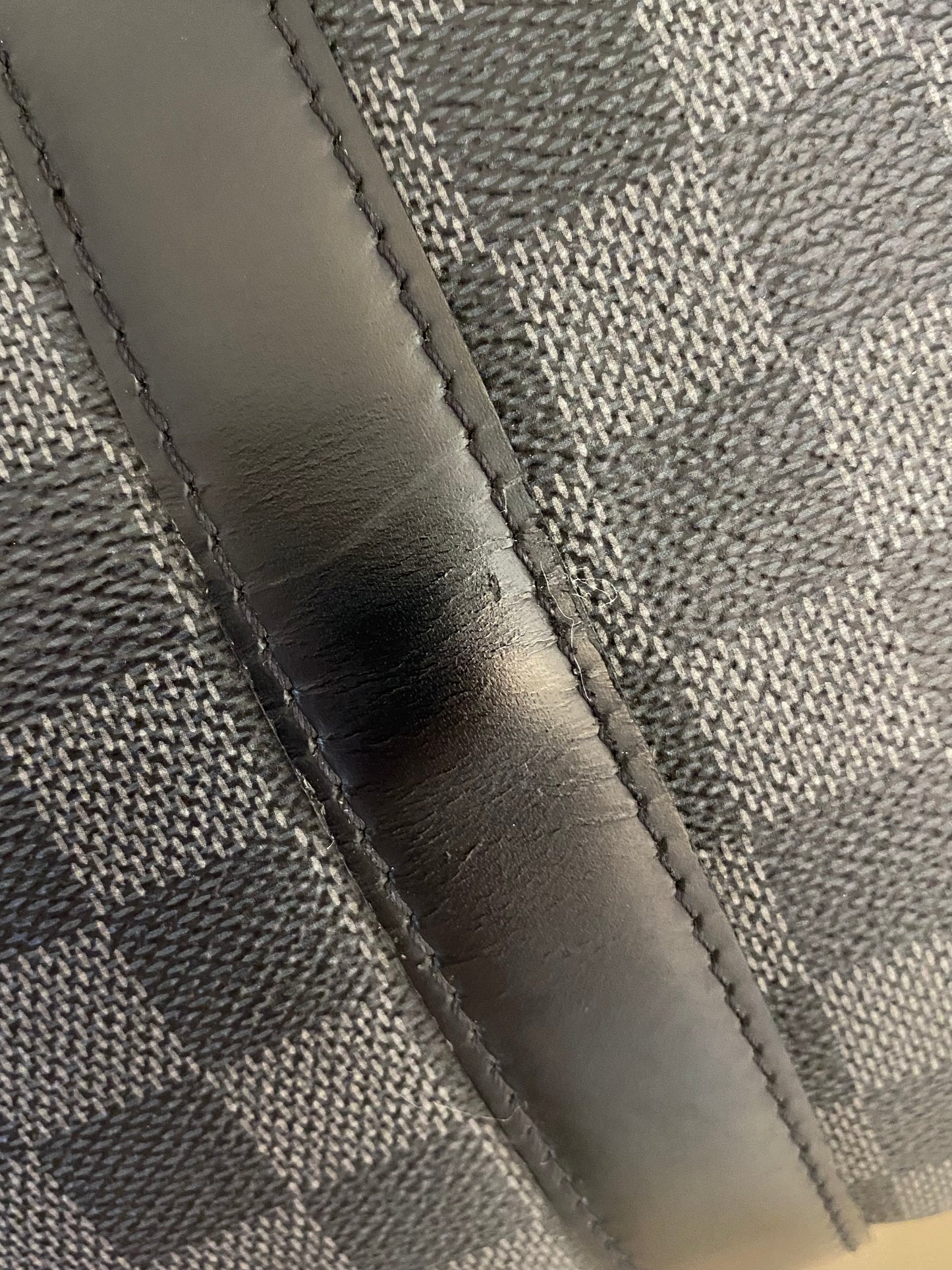 LOUIS VUITTON Keepall 45 Damier Graphite