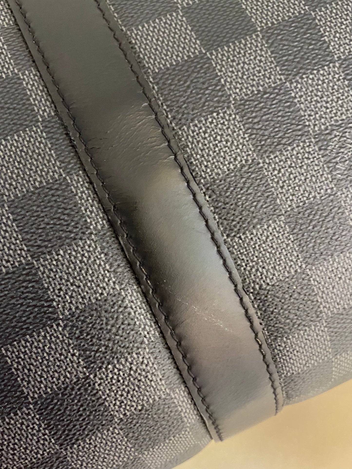 LOUIS VUITTON Keepall 45 Damier Graphite