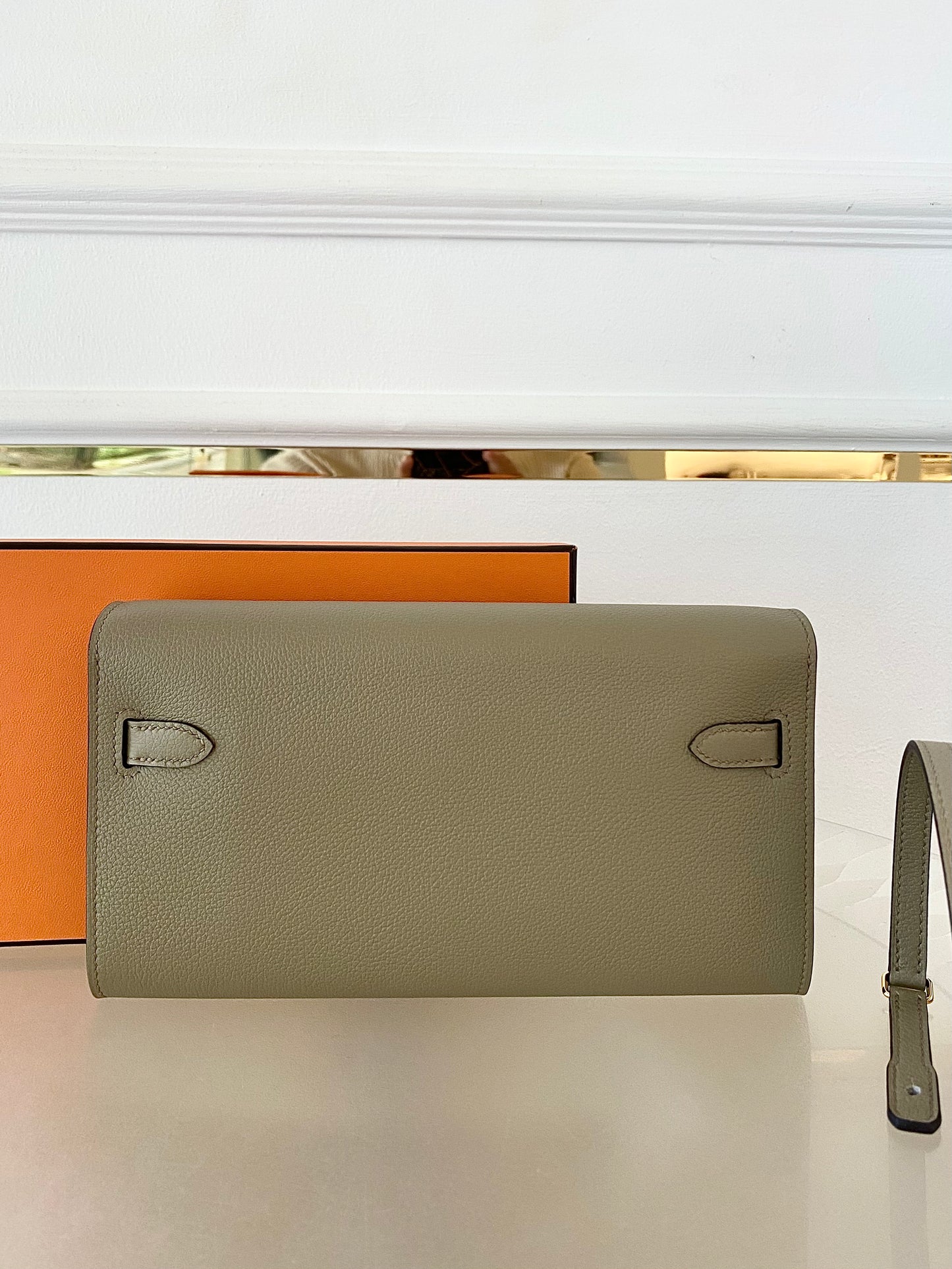 HERMES Kelly To Go Beige Marfa GHW