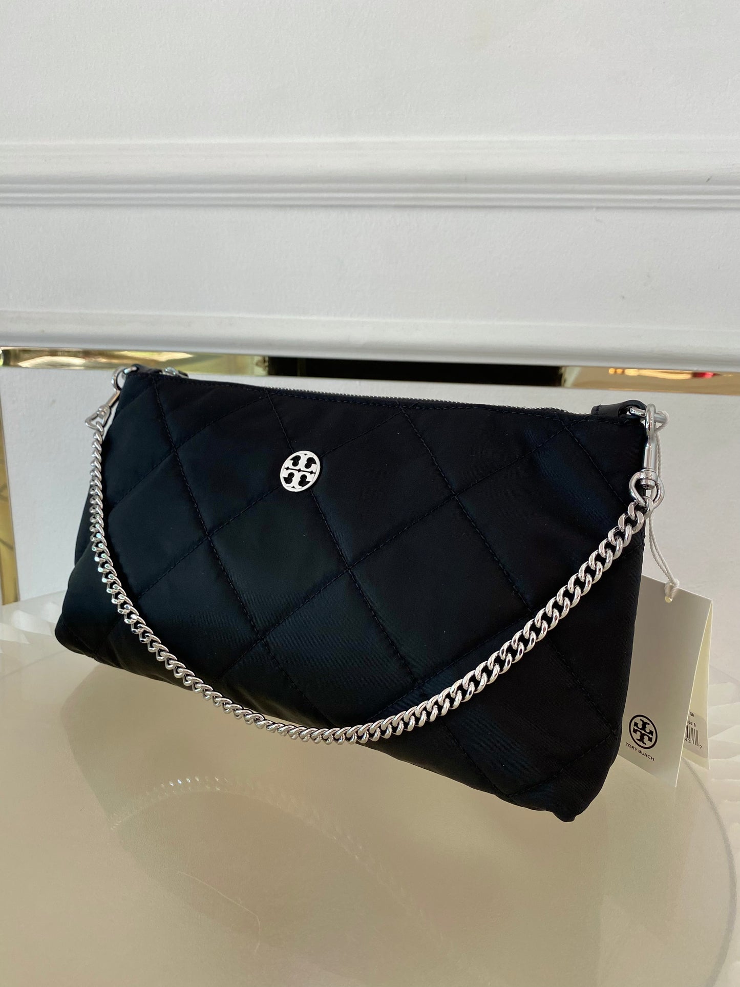 Tory Burch Willa Quilted Nylon Zip Shoulder Bag Brand