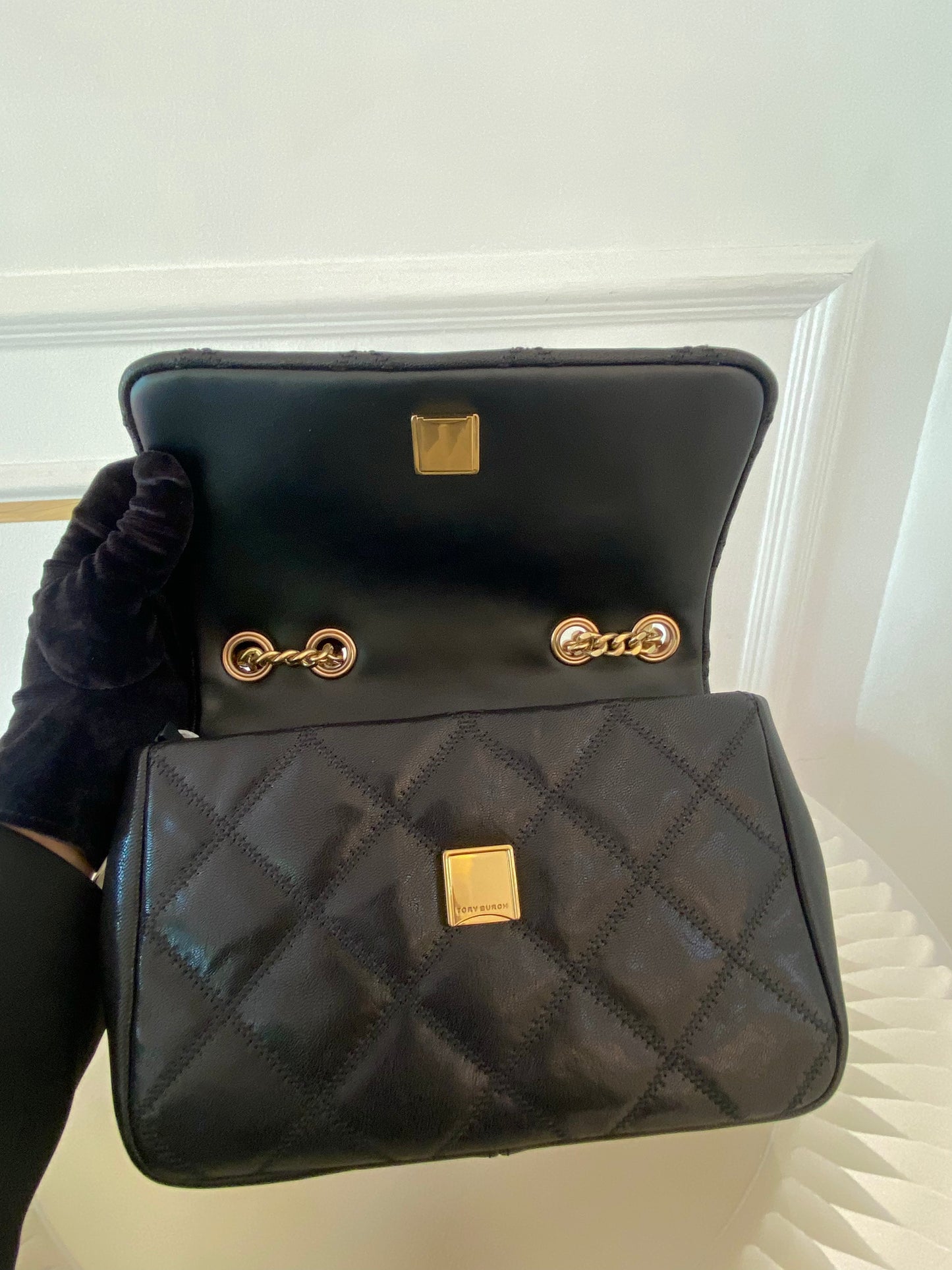 TORY BURCH Willa Small Shoulder Bag