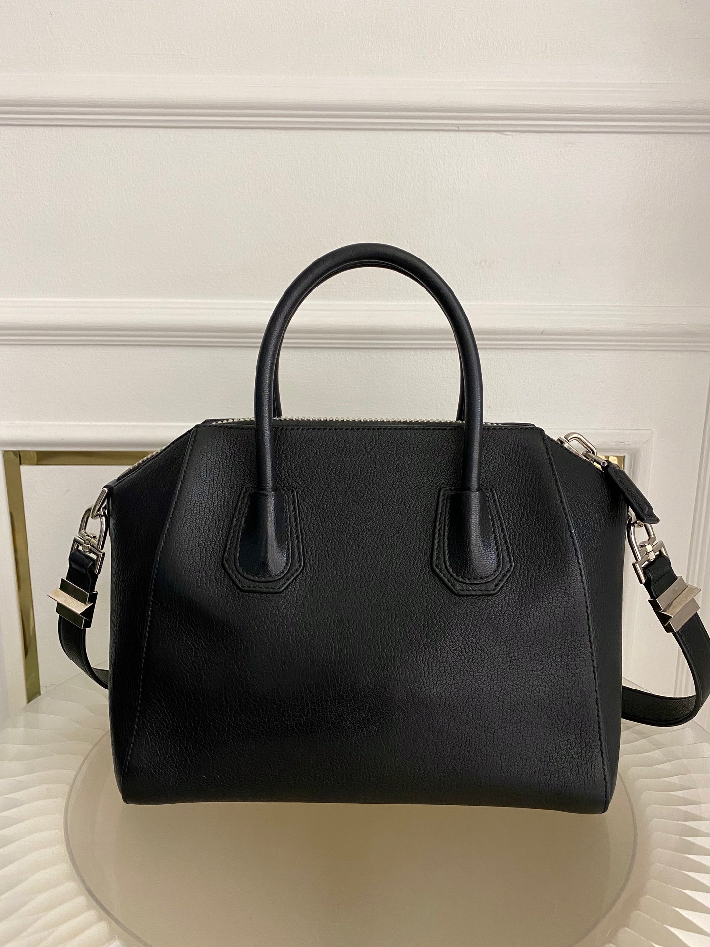GIVENCHY Antigona Small Black