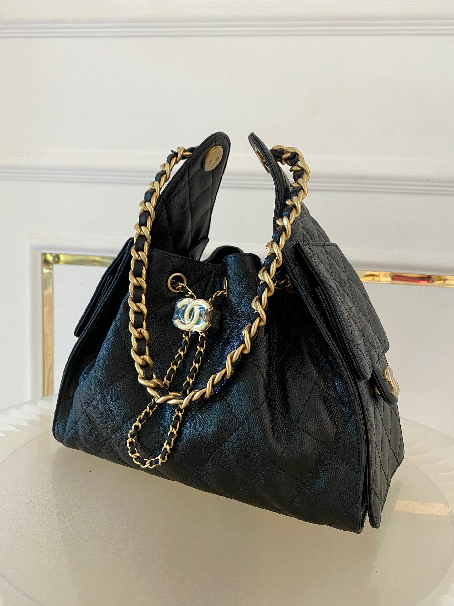 Chanel 25 Small Caviar GHW