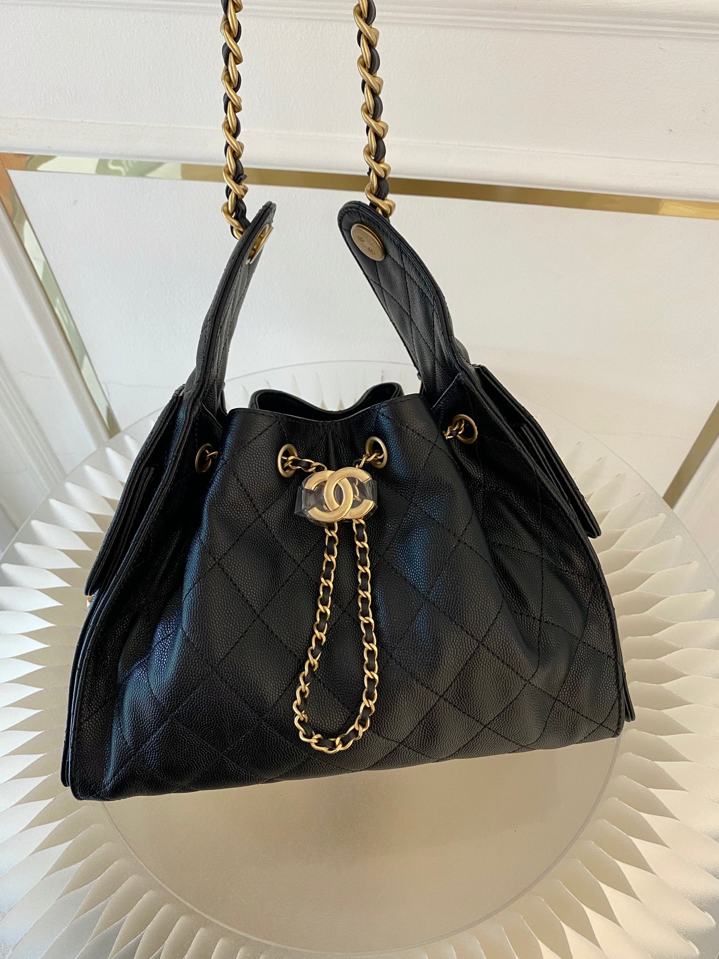 Chanel 25 Small Caviar GHW