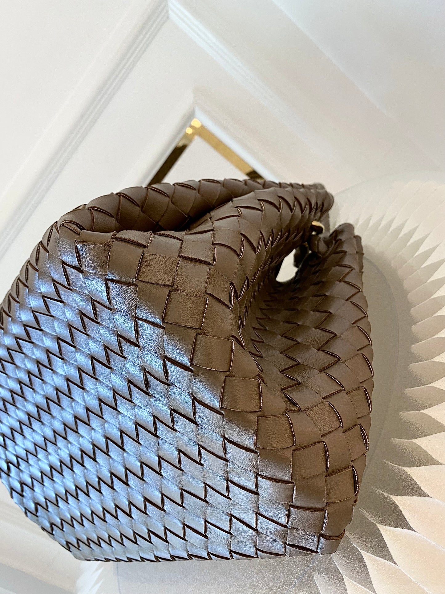 BOTTEGA VENETA Parachute Bag in Brown Intercciato Leather