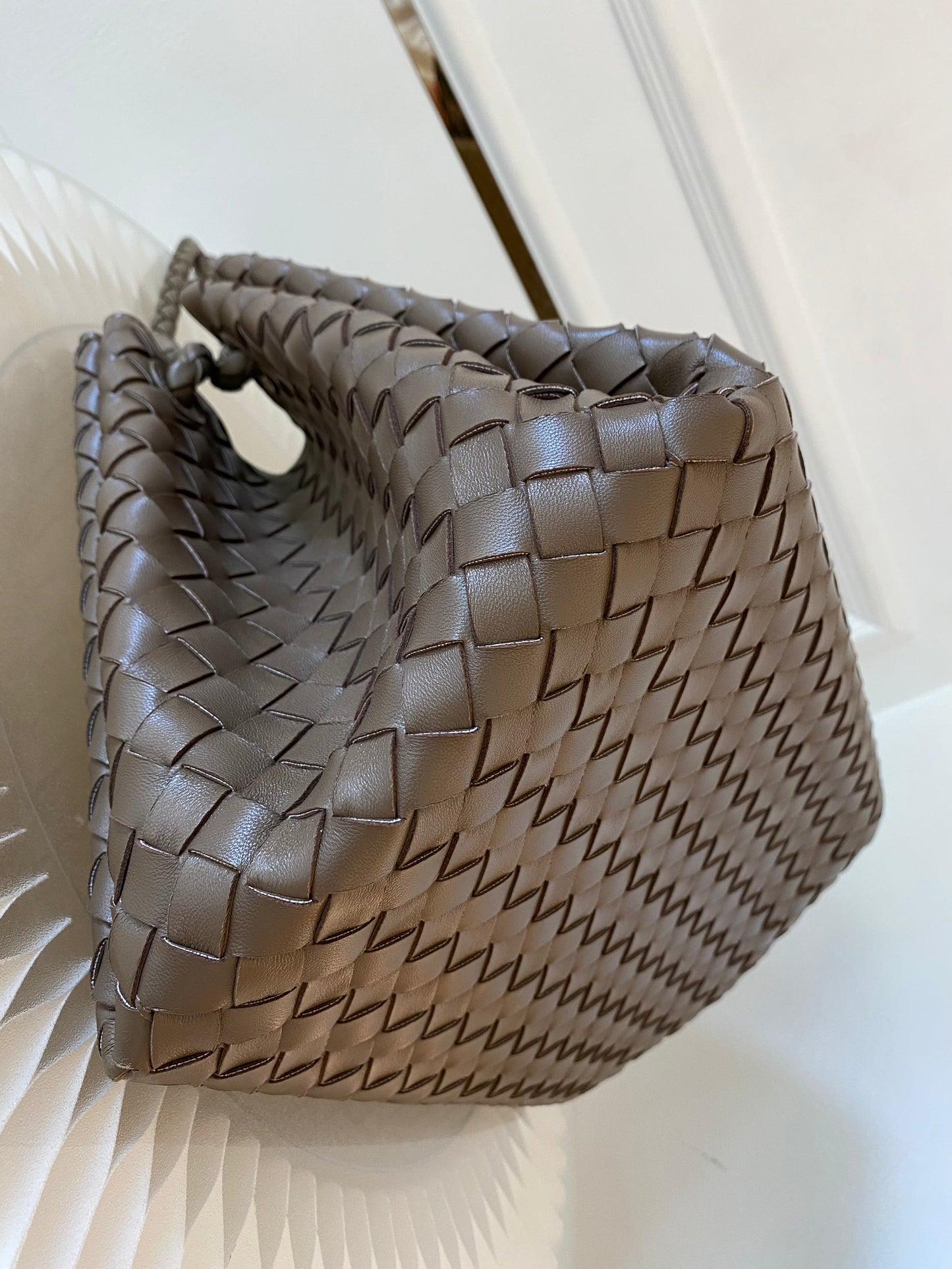 BOTTEGA VENETA Parachute Bag in Brown Intercciato Leather