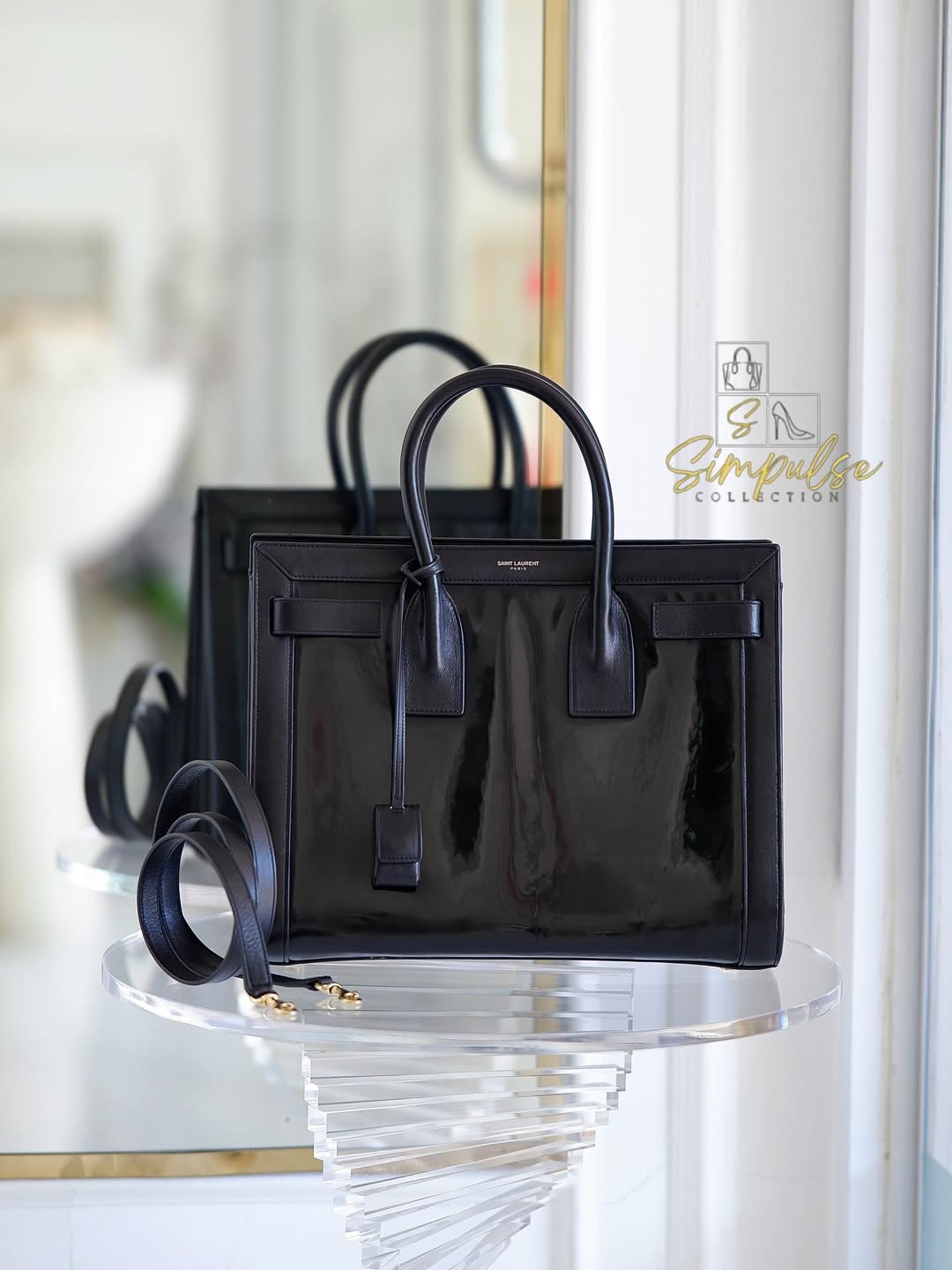 YVES SAINT LAURENT Black Patent Leather Sac De Jour