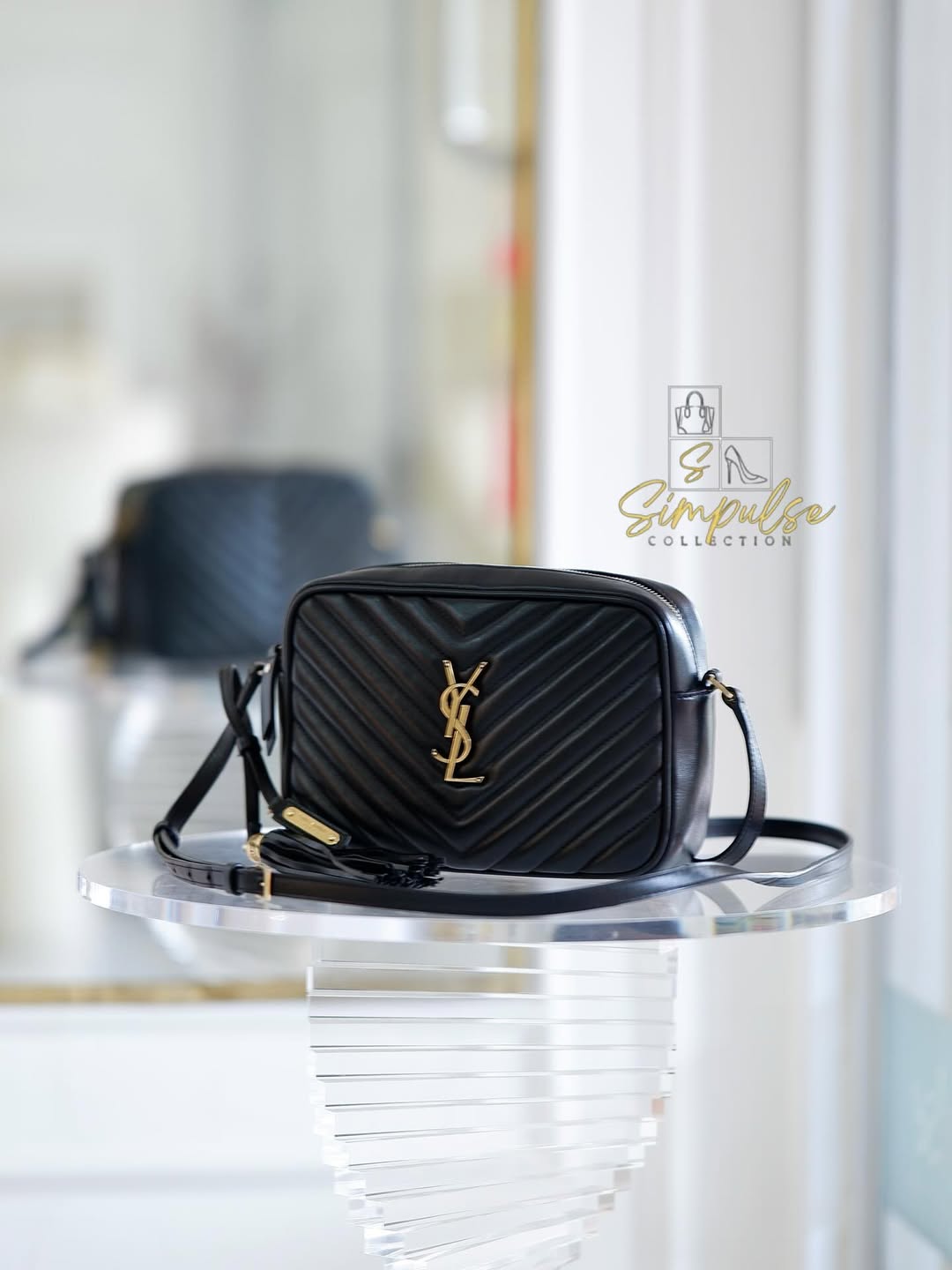 Yves Saint Laurent Lou Camera Black Quilted Calf Leather GHW Bag