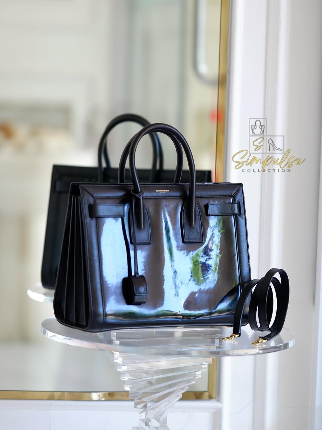 YVES SAINT LAURENT Black Patent Leather Sac De Jour