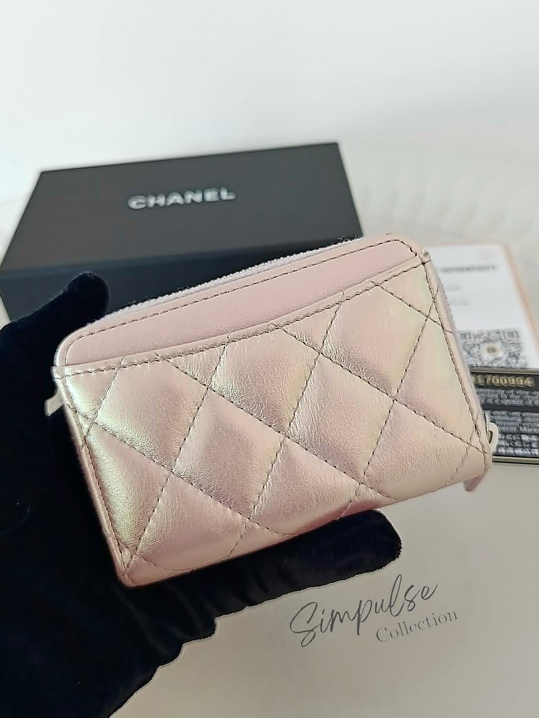 Chanel Cc Zip Pink Quilted Irediscent Leather Coin Purse