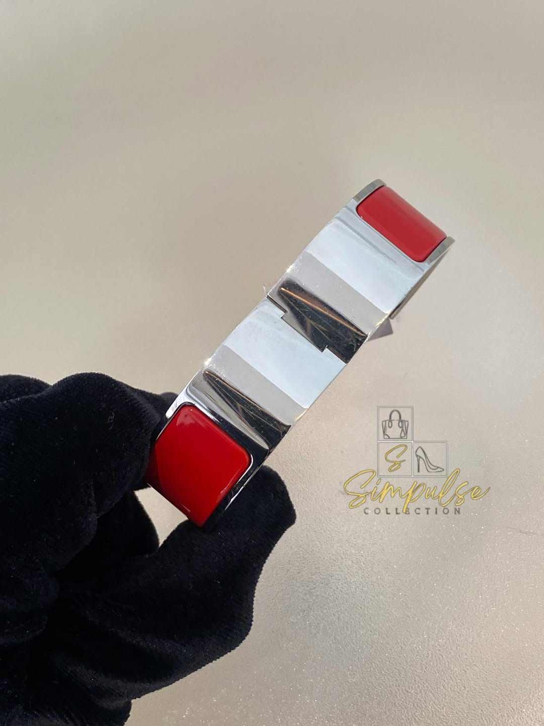 HERMES Clic Clac Wide Pm Size Red Enamel PHW