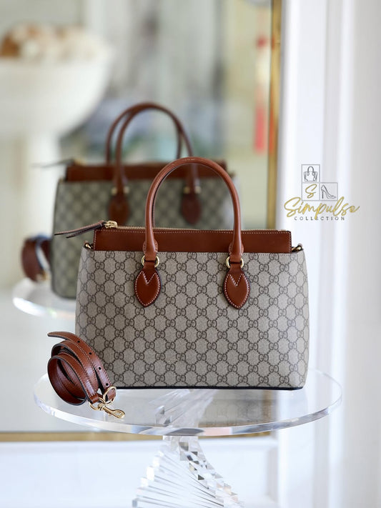 GUCCI Gg Supreme Medium  2way Zip-Top Tote Bag