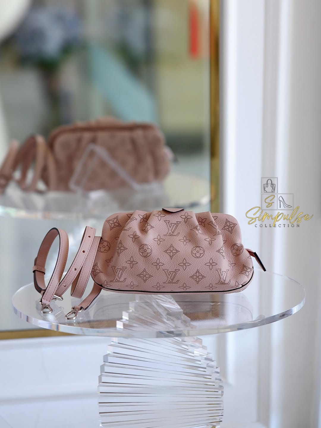Louis Vuitton Mahina Scala Mini Pouch Magnolia