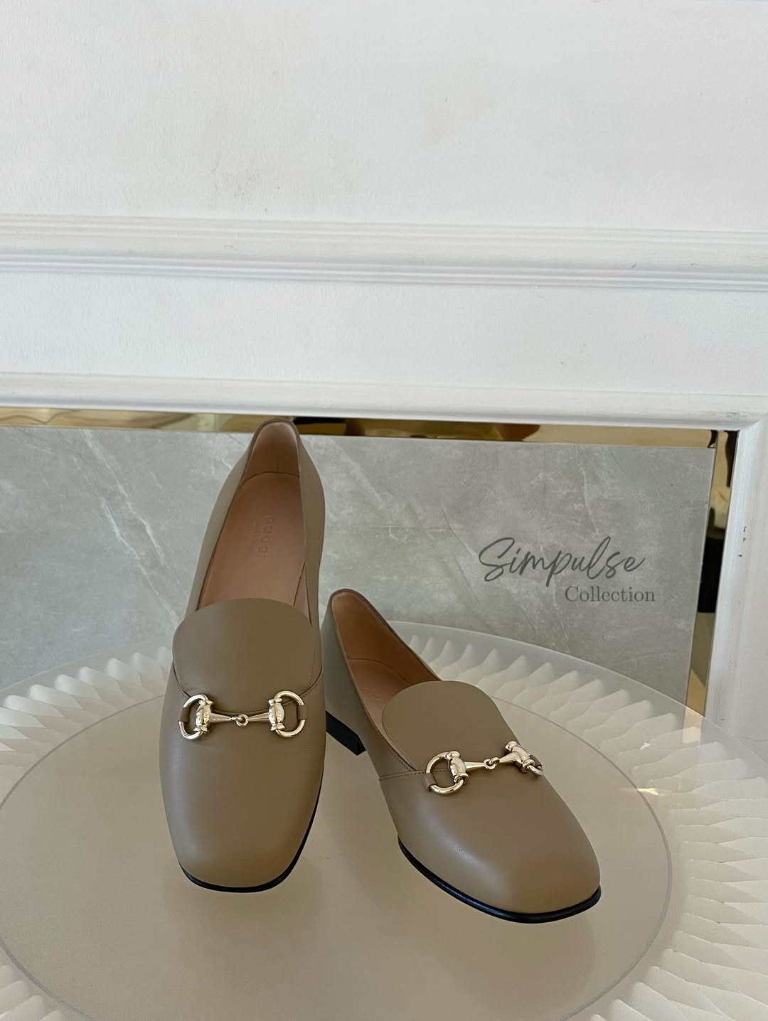 Gucci Horsebit Loafers Beige