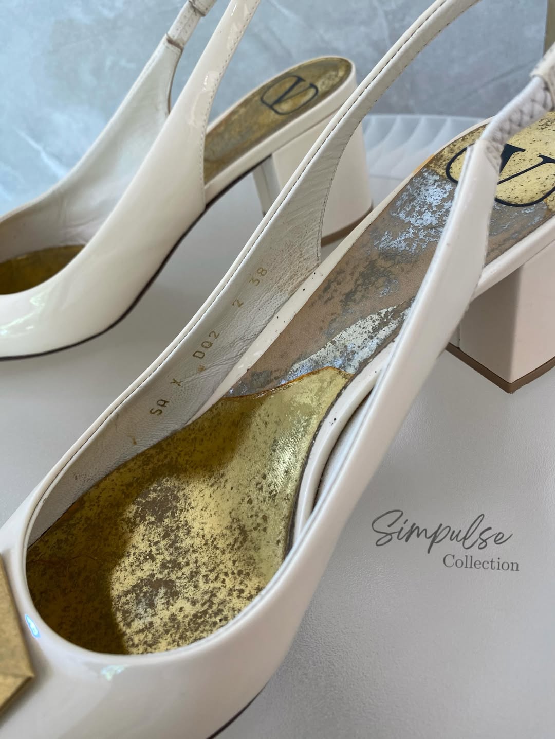 Valentino Garavani One Stud Slingback Pumps