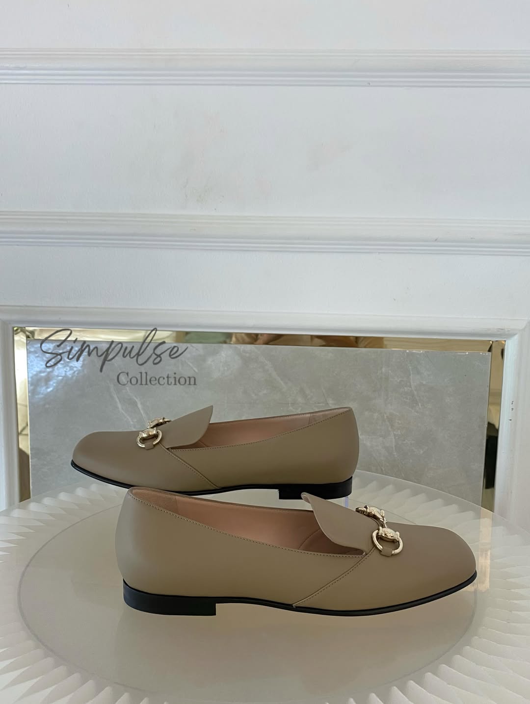 Gucci Horsebit Loafers Beige