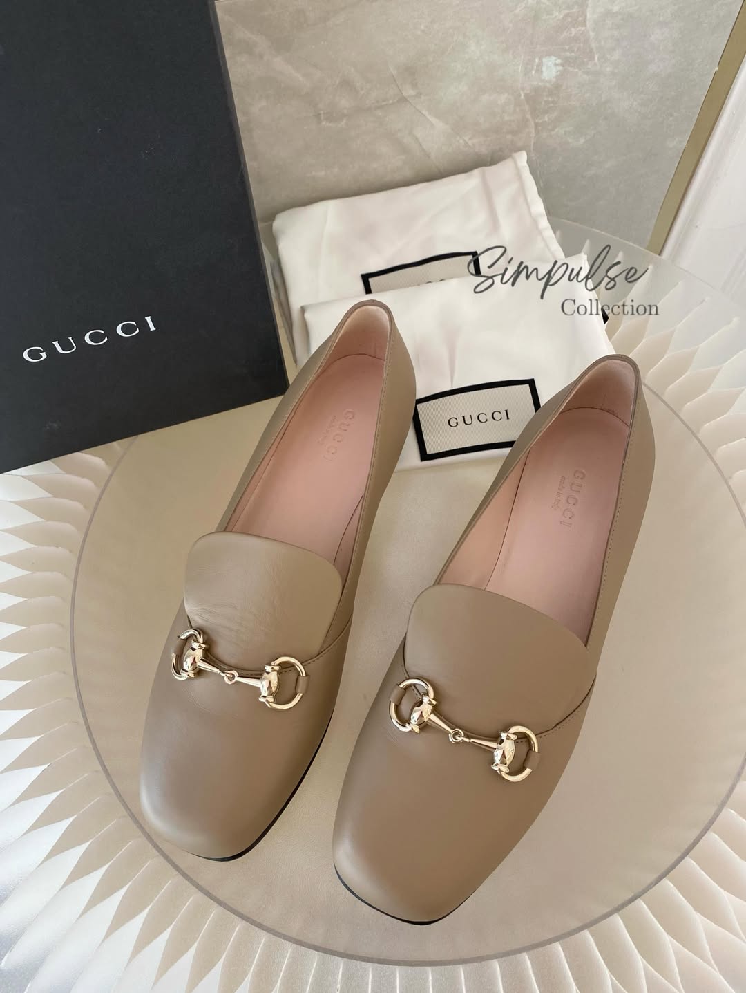 Gucci Horsebit Loafers Beige