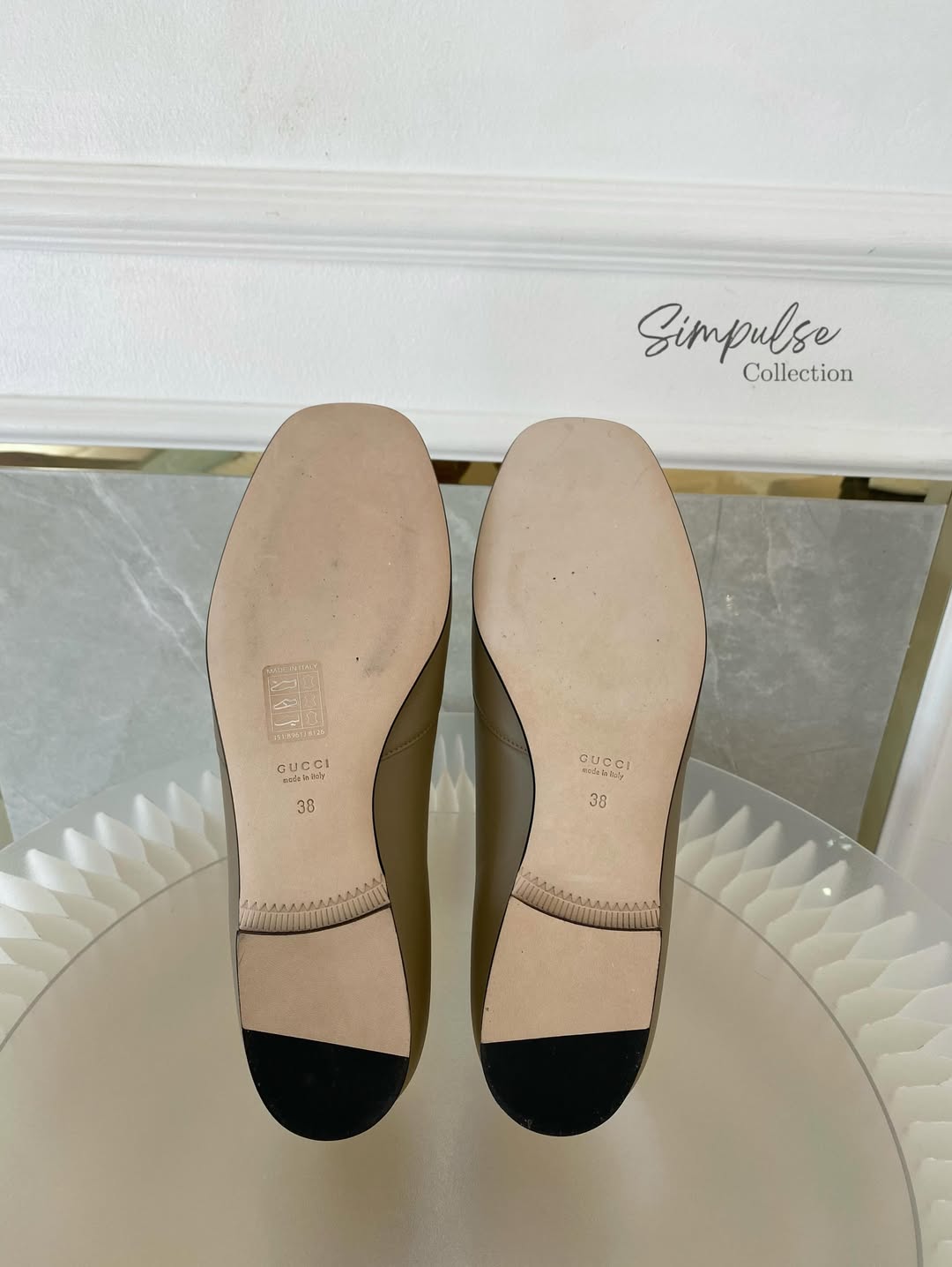Gucci Horsebit Loafers Beige