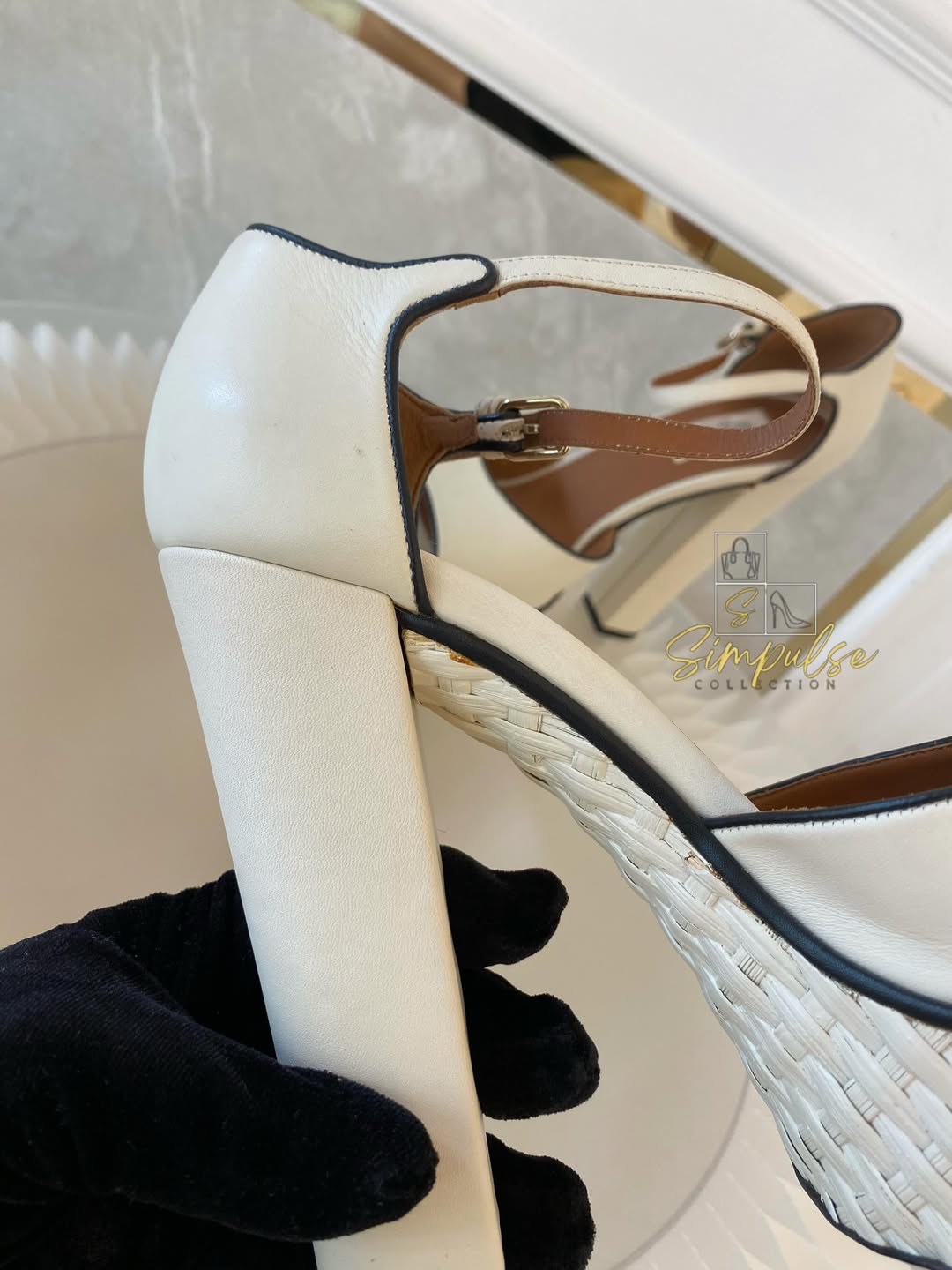 VLTN Cream Leather Platform Ankle Strap Pumps