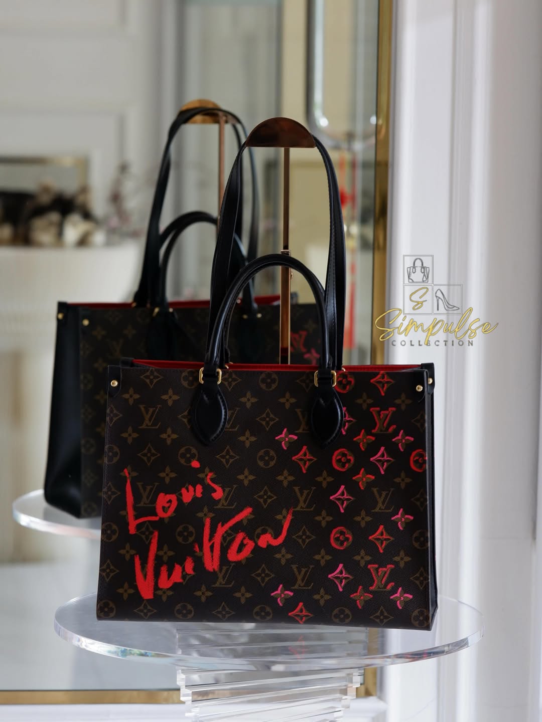 Louis Vuitton Love OnTheGo MM