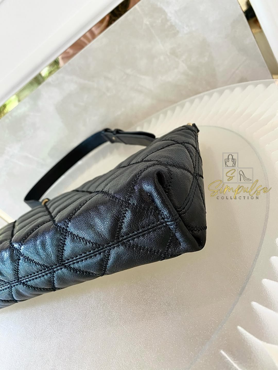 Tory Burch Willa Leather Bag