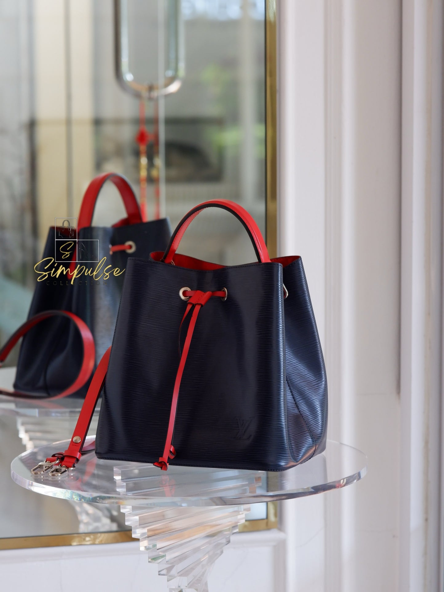 Louis Vuitton Neonoe Bucket Bag