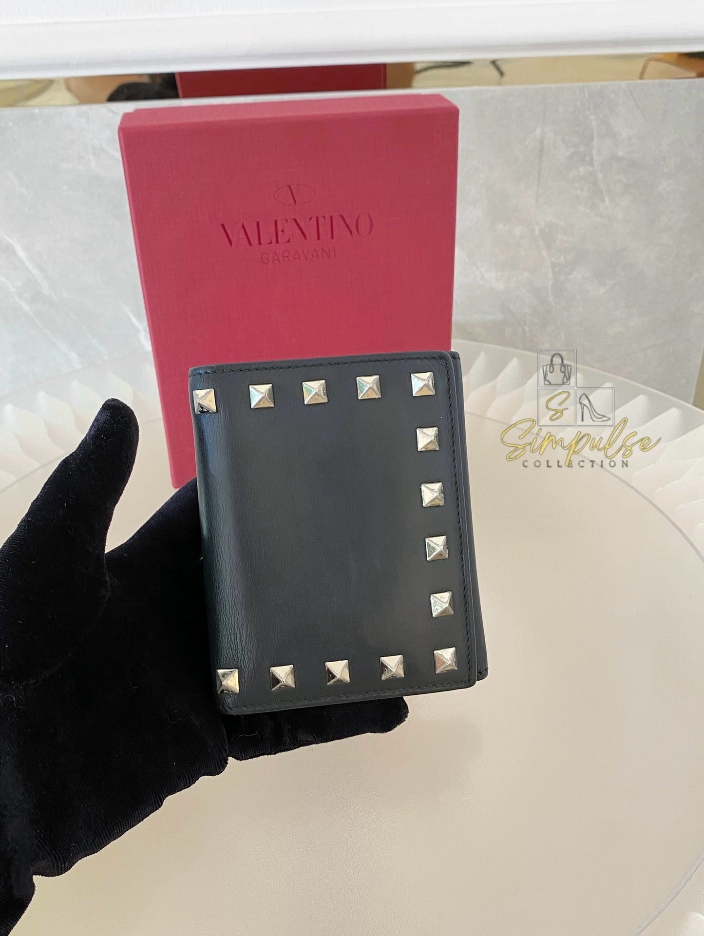 Valentino Garavani Bifold Black Calfskin