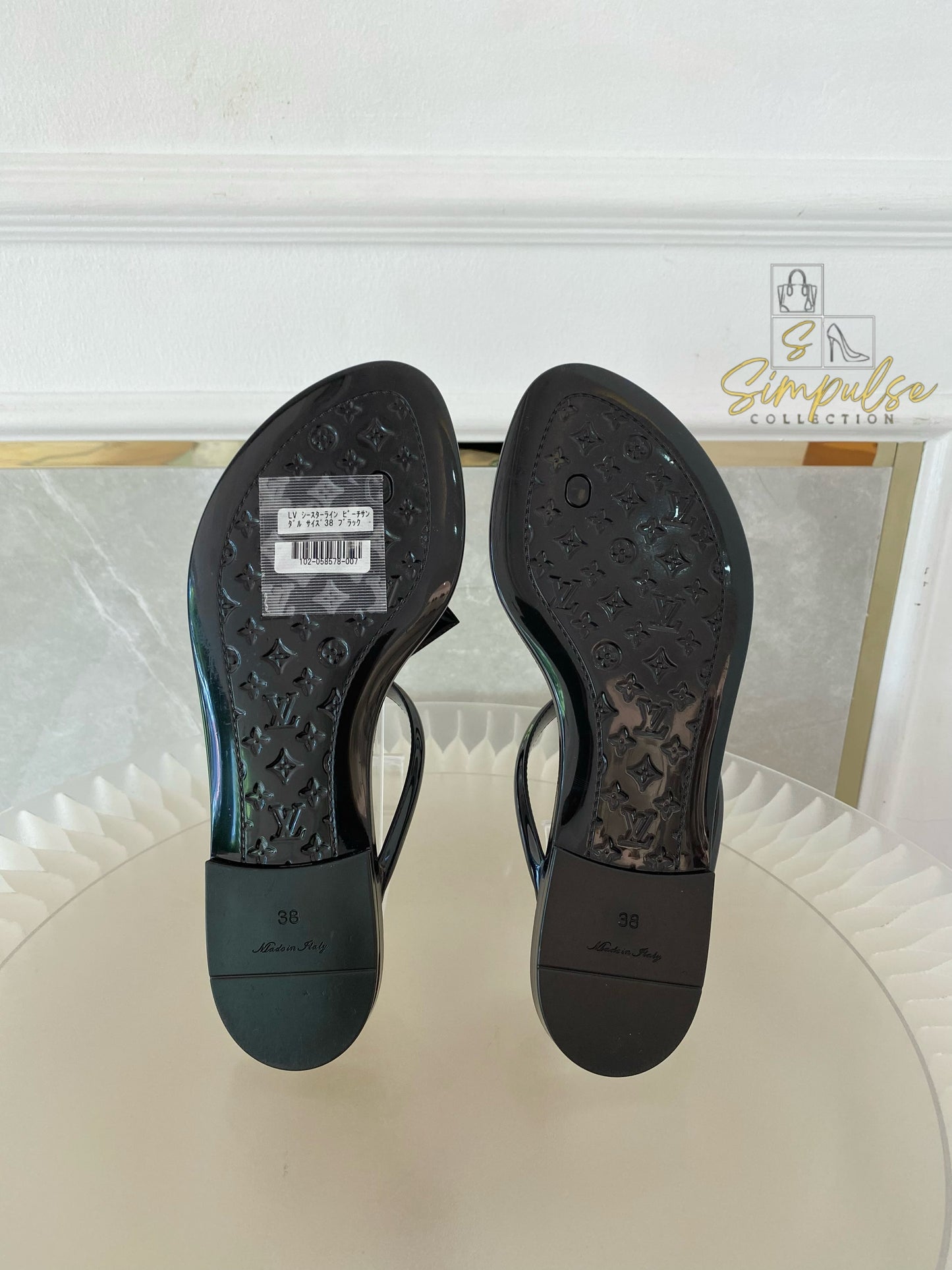 Louis Vuitton Jelly Sea Star Thong Flat