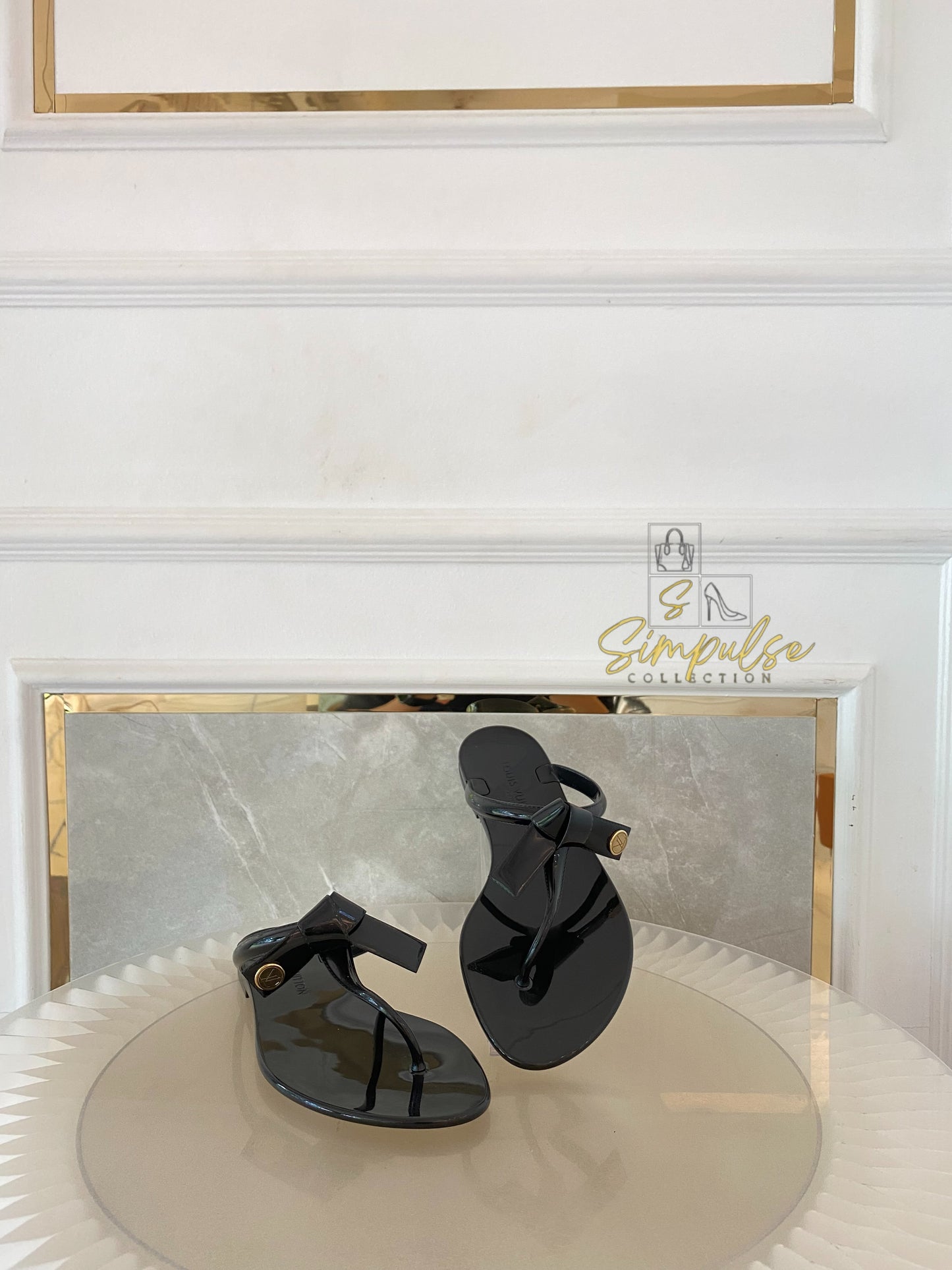 Louis Vuitton Jelly Sea Star Thong Flat
