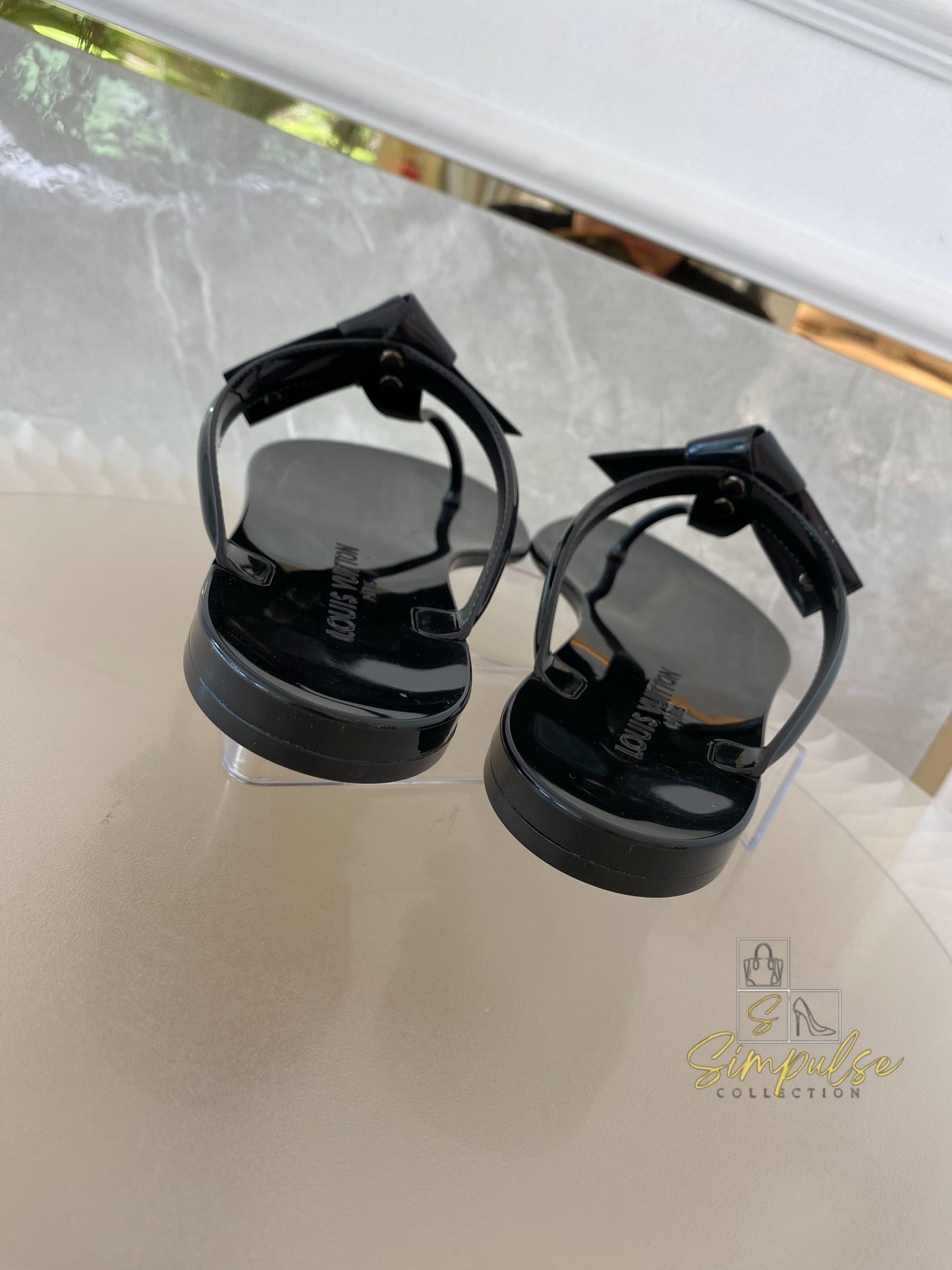 Louis Vuitton Jelly Sea Star Thong Flat