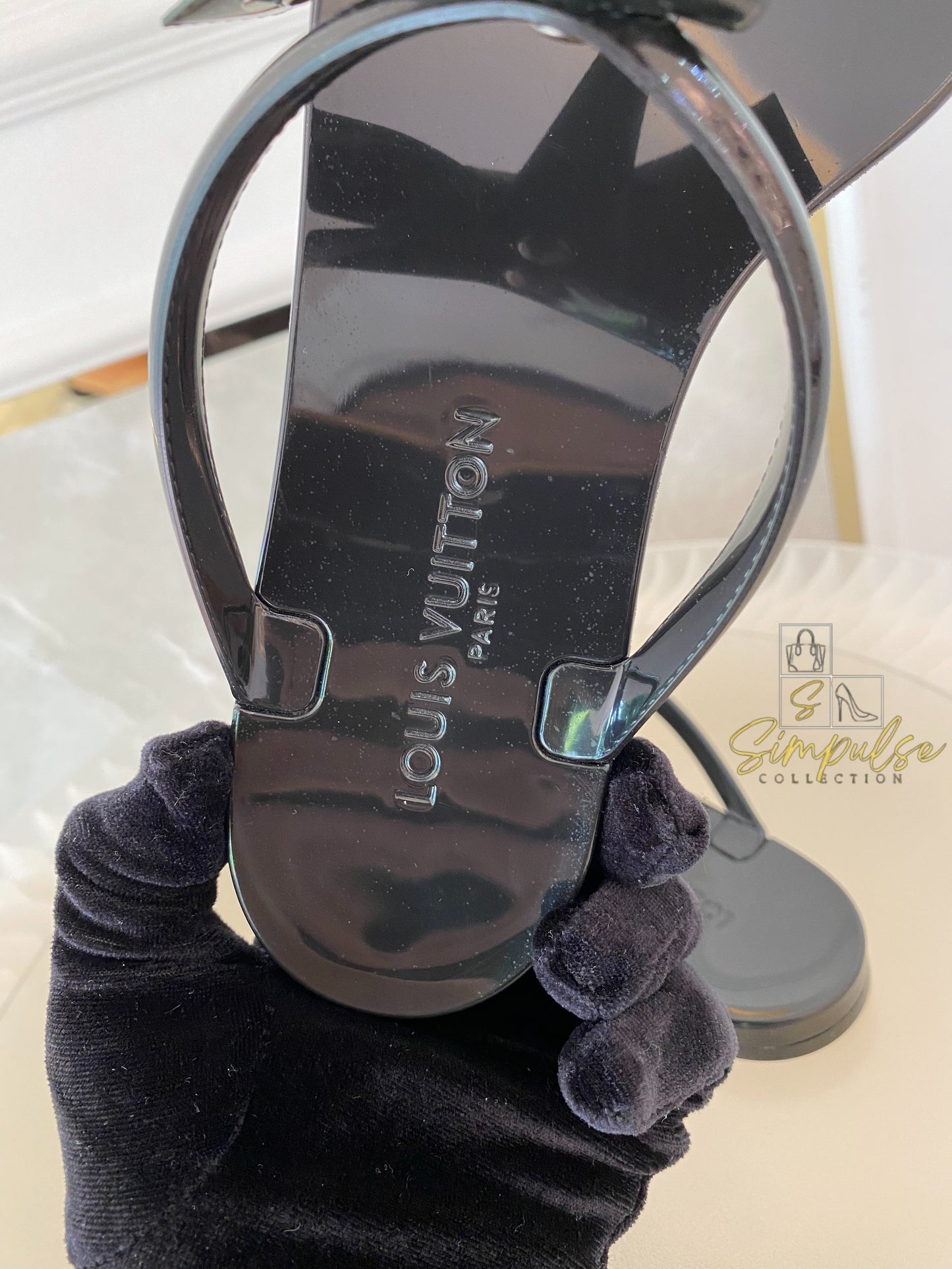 Louis Vuitton Jelly Sea Star Thong Flat