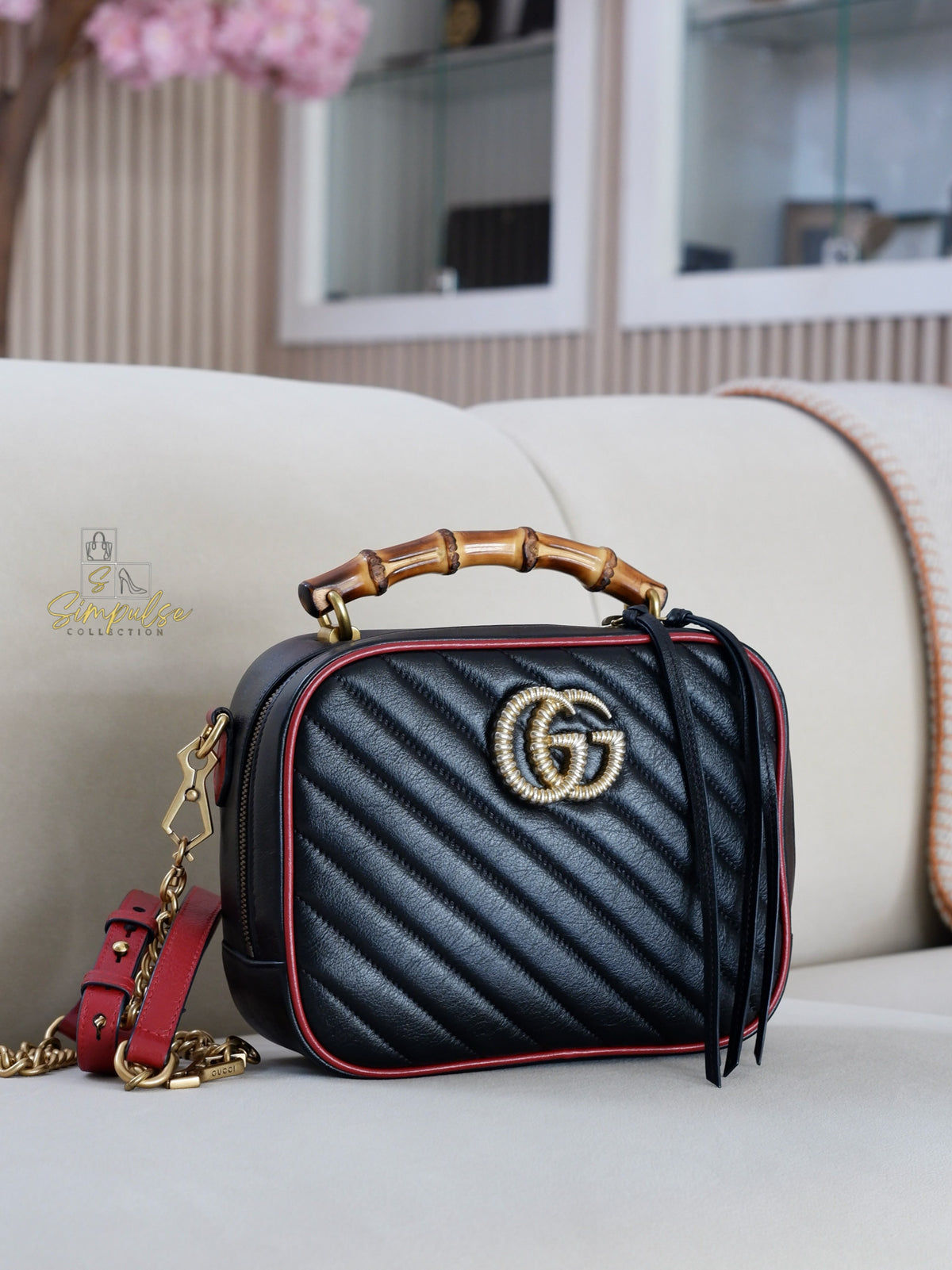 GUCCI Marmont Vintage Effect Matelasse Diagonal Leather Bamboo Top Handle Small
