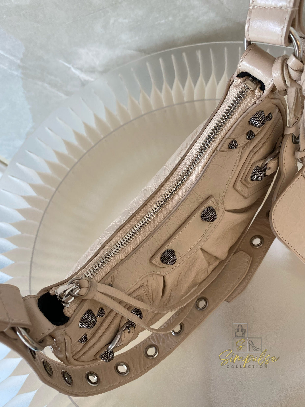 BALENCIAGA LE CAGOLE Xs SHOULDER BAG LAMBSKIN