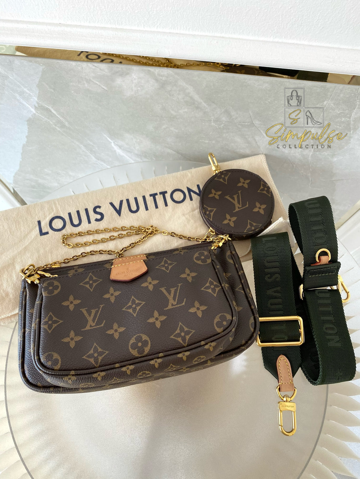 LOUIS VUITTON MULTI POCHETTE MONOGRAM W/GREEN STRAP