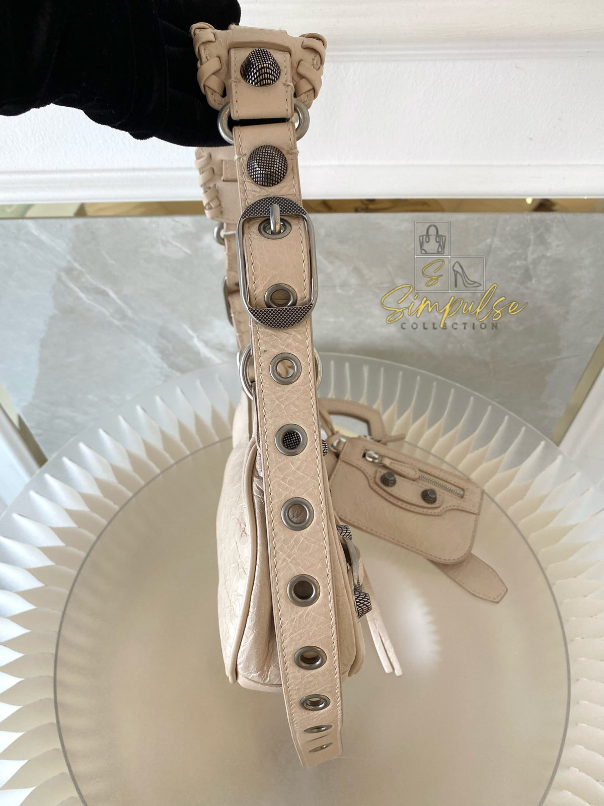 BALENCIAGA LE CAGOLE Xs SHOULDER BAG LAMBSKIN