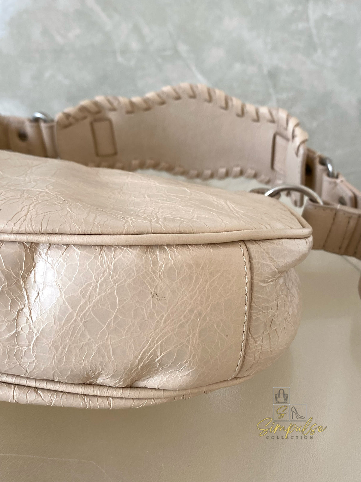 BALENCIAGA LE CAGOLE Xs SHOULDER BAG LAMBSKIN
