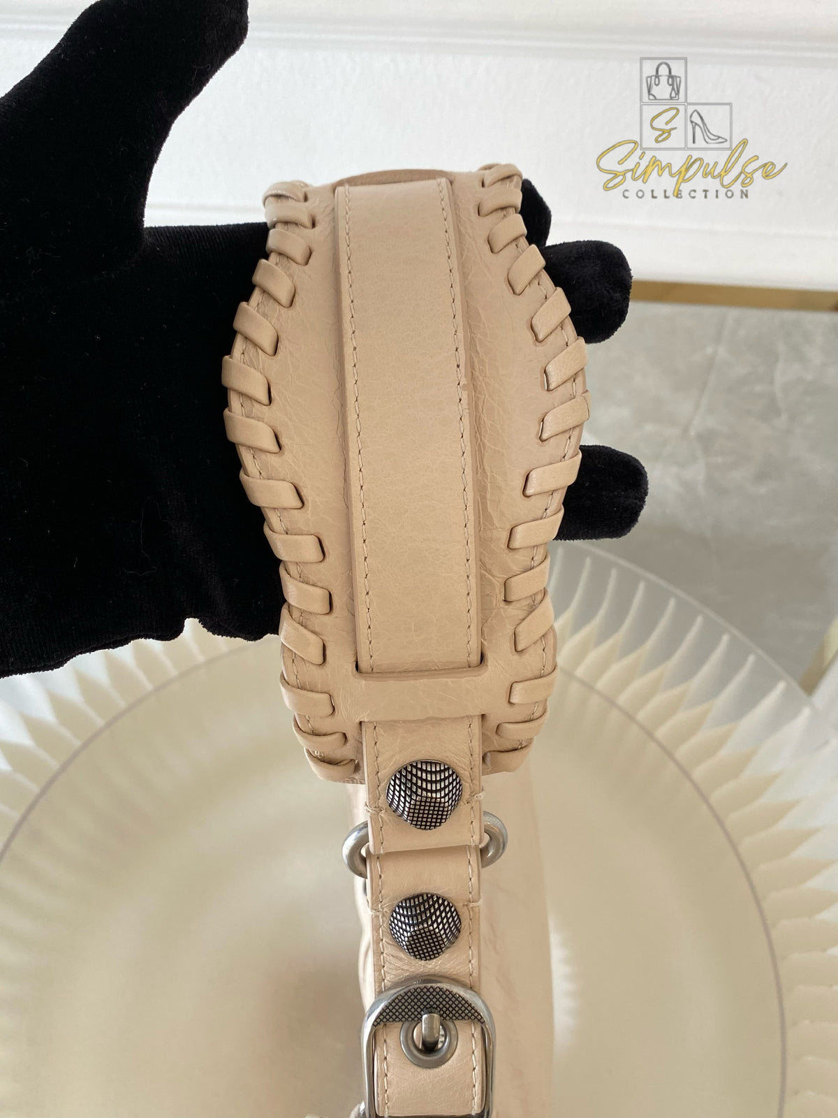 BALENCIAGA LE CAGOLE Xs SHOULDER BAG LAMBSKIN