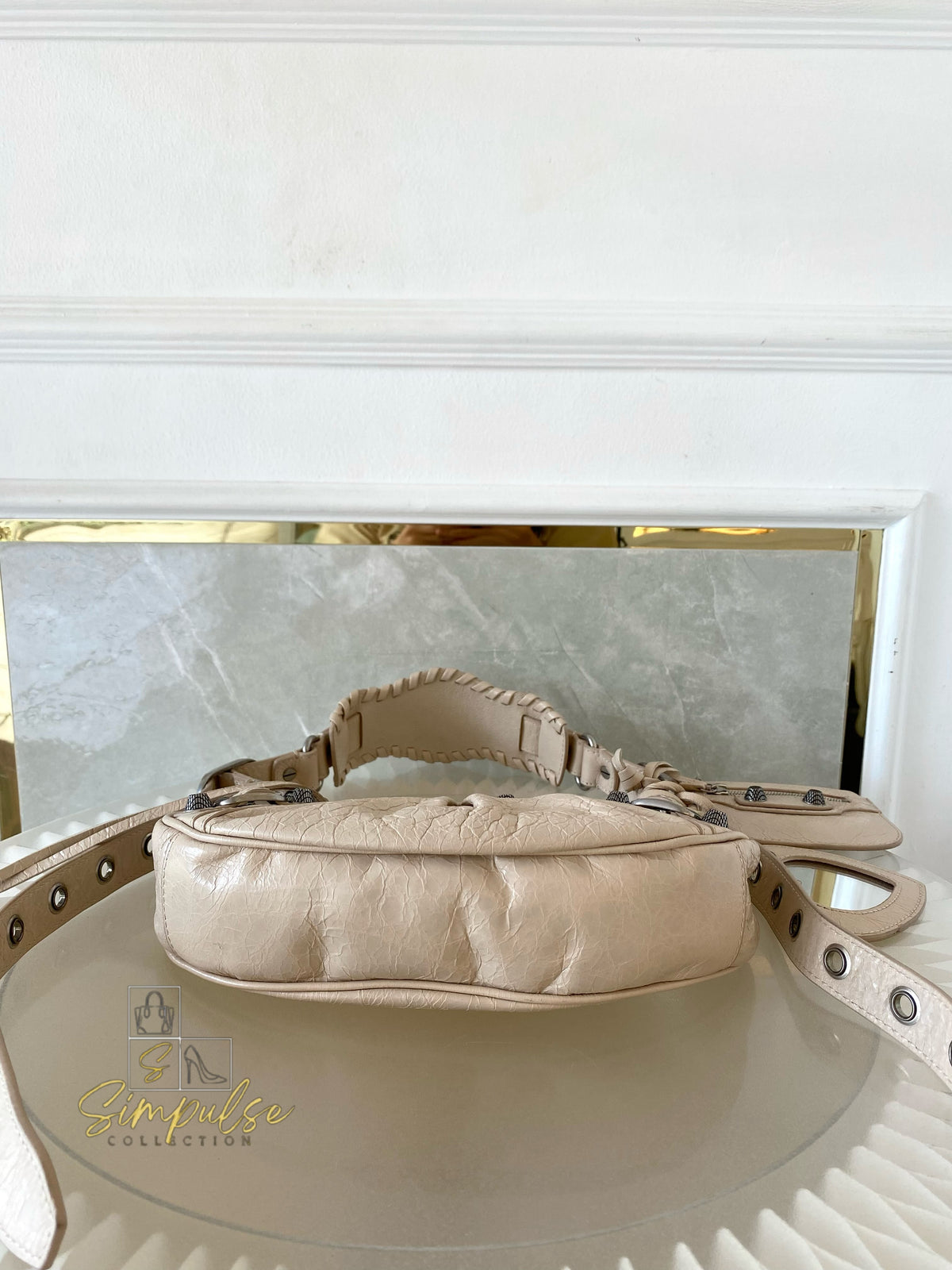 BALENCIAGA LE CAGOLE Xs SHOULDER BAG LAMBSKIN