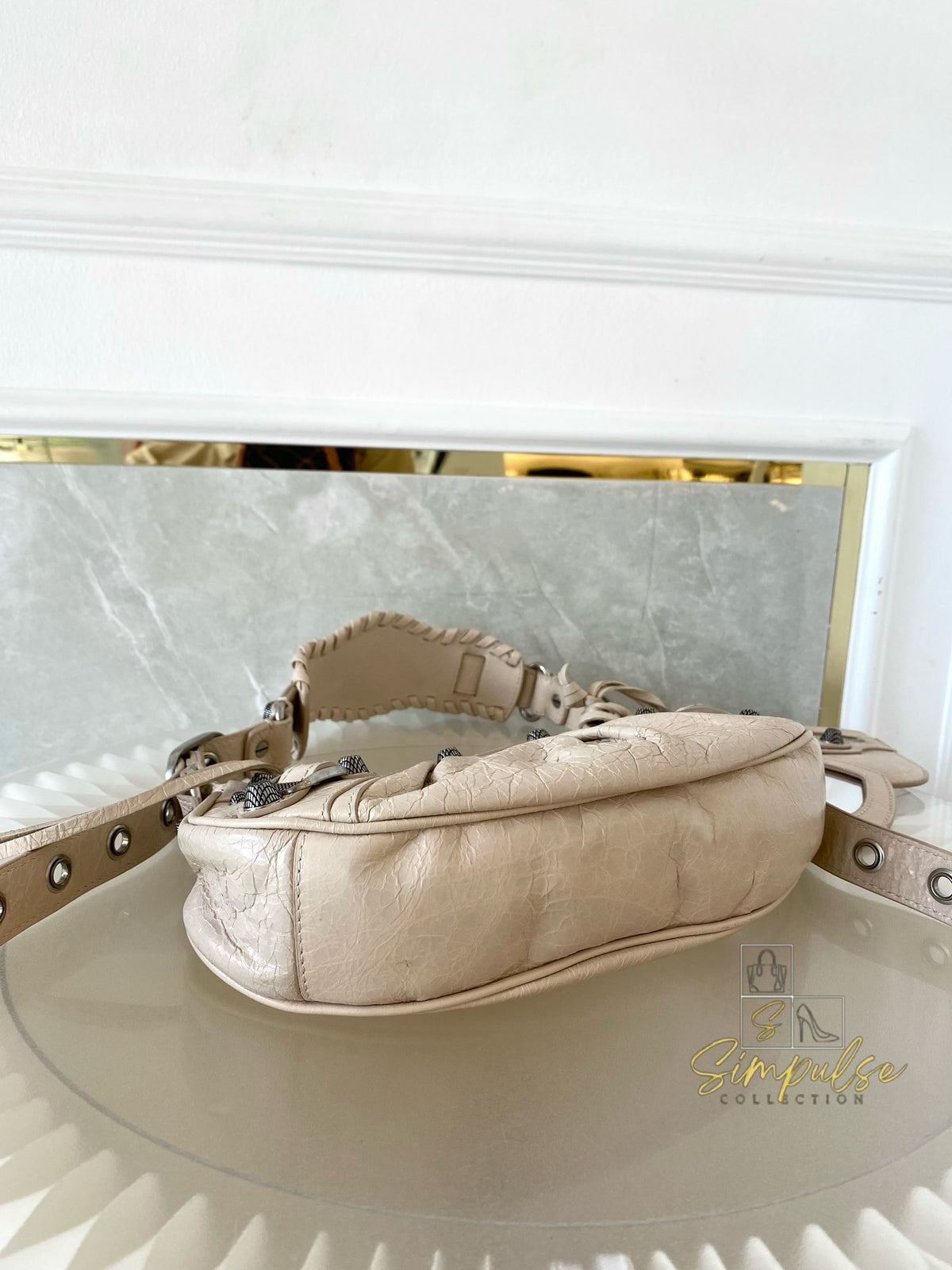 BALENCIAGA LE CAGOLE Xs SHOULDER BAG LAMBSKIN