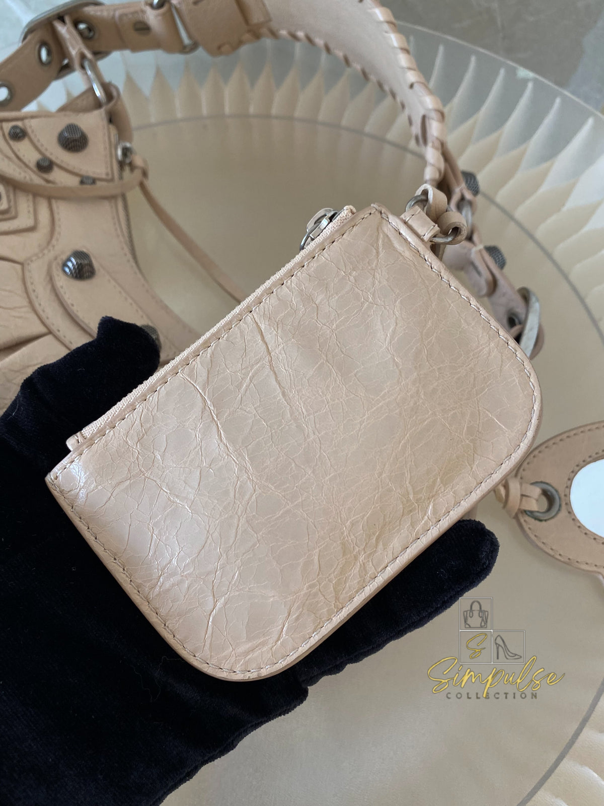 BALENCIAGA LE CAGOLE Xs SHOULDER BAG LAMBSKIN