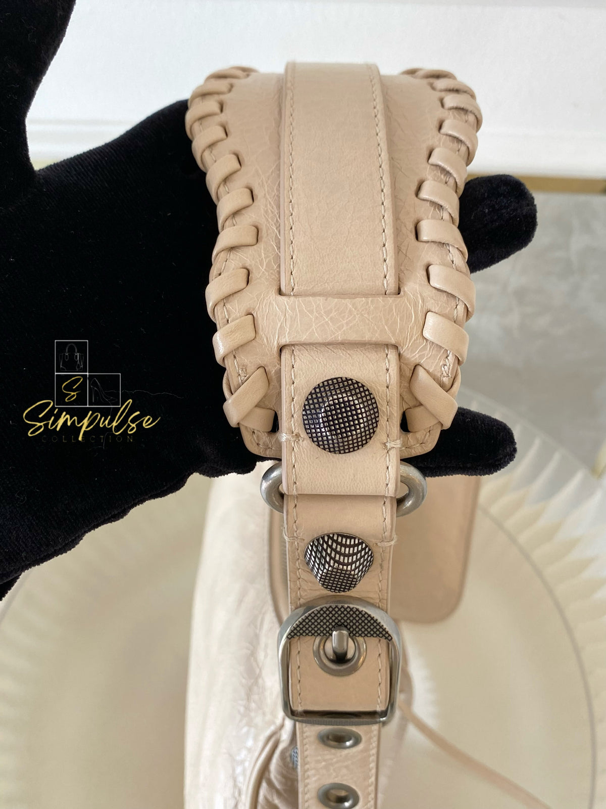 BALENCIAGA LE CAGOLE Xs SHOULDER BAG LAMBSKIN