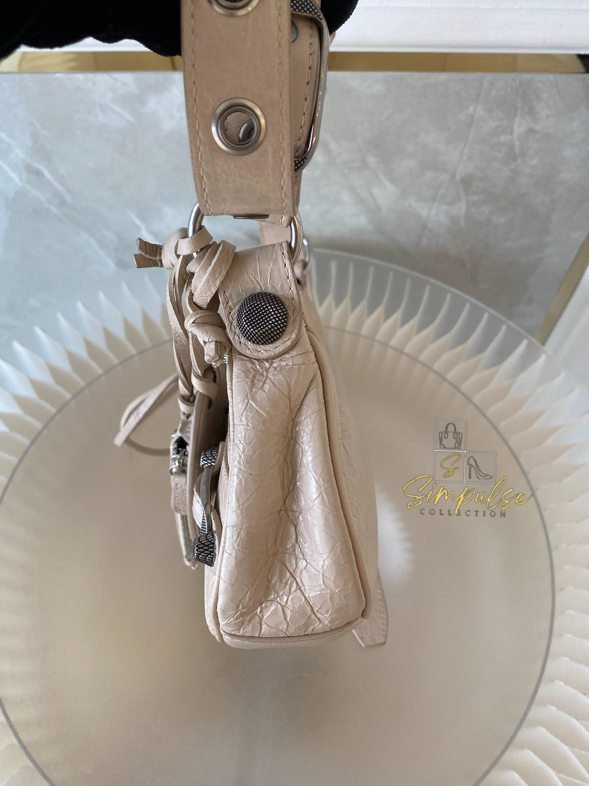 BALENCIAGA LE CAGOLE Xs SHOULDER BAG LAMBSKIN