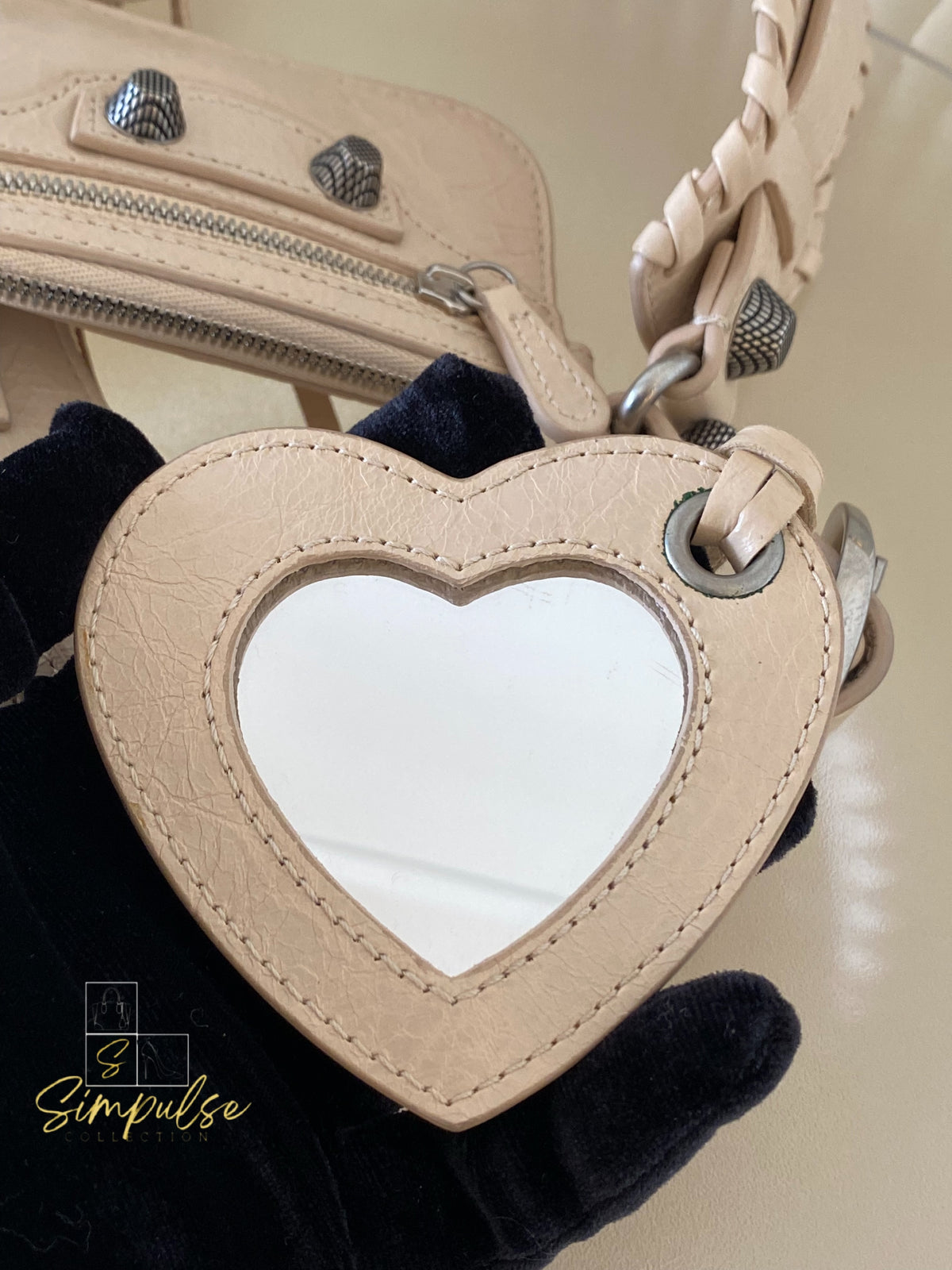 BALENCIAGA LE CAGOLE Xs SHOULDER BAG LAMBSKIN